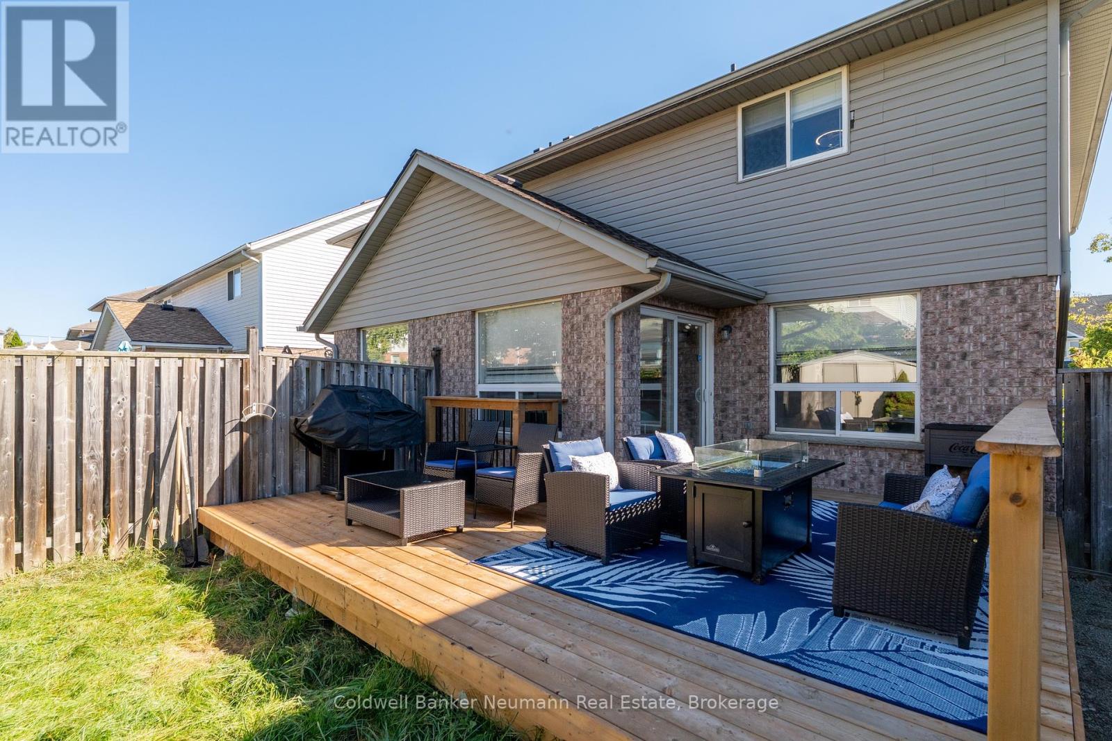 6 Law Drive, Guelph (Grange Road), Ontario  N1E 7E8 - Photo 36 - X12436088