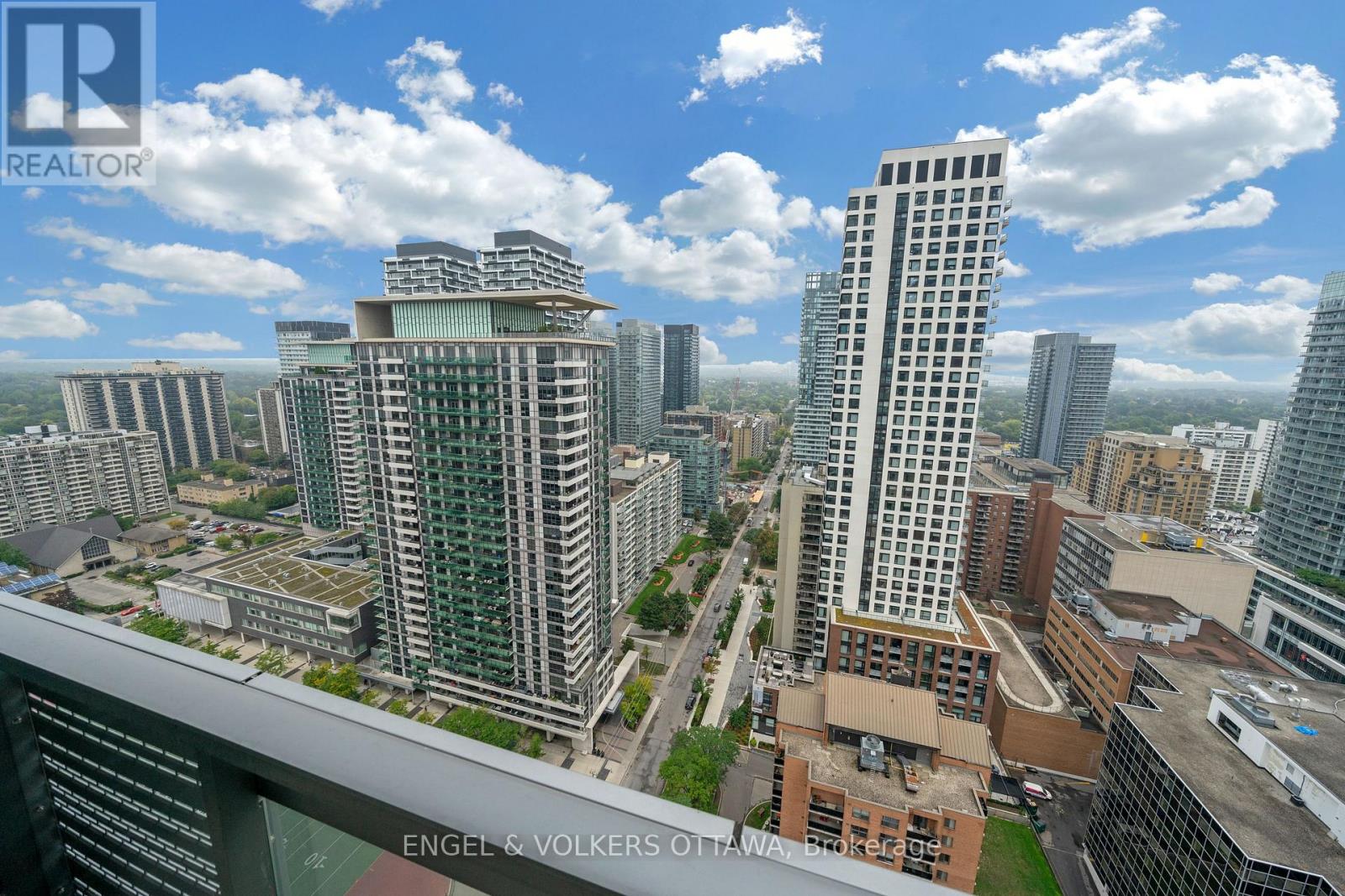 2509 - 39 Roehampton Avenue, Toronto, Ontario  M4P 0G1 - Photo 24 - C12436097