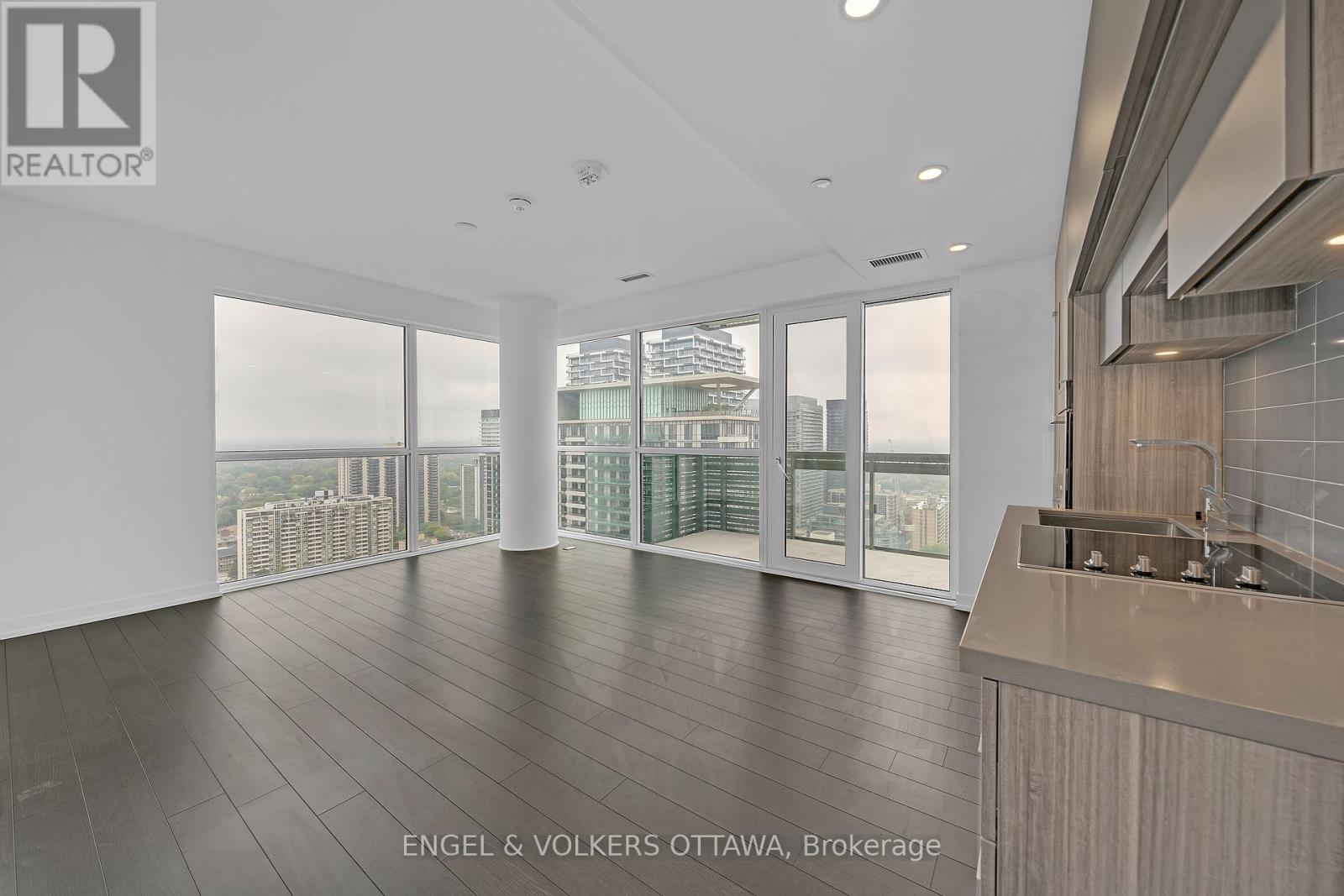 2509 - 39 Roehampton Avenue, Toronto, Ontario  M4P 0G1 - Photo 7 - C12436097