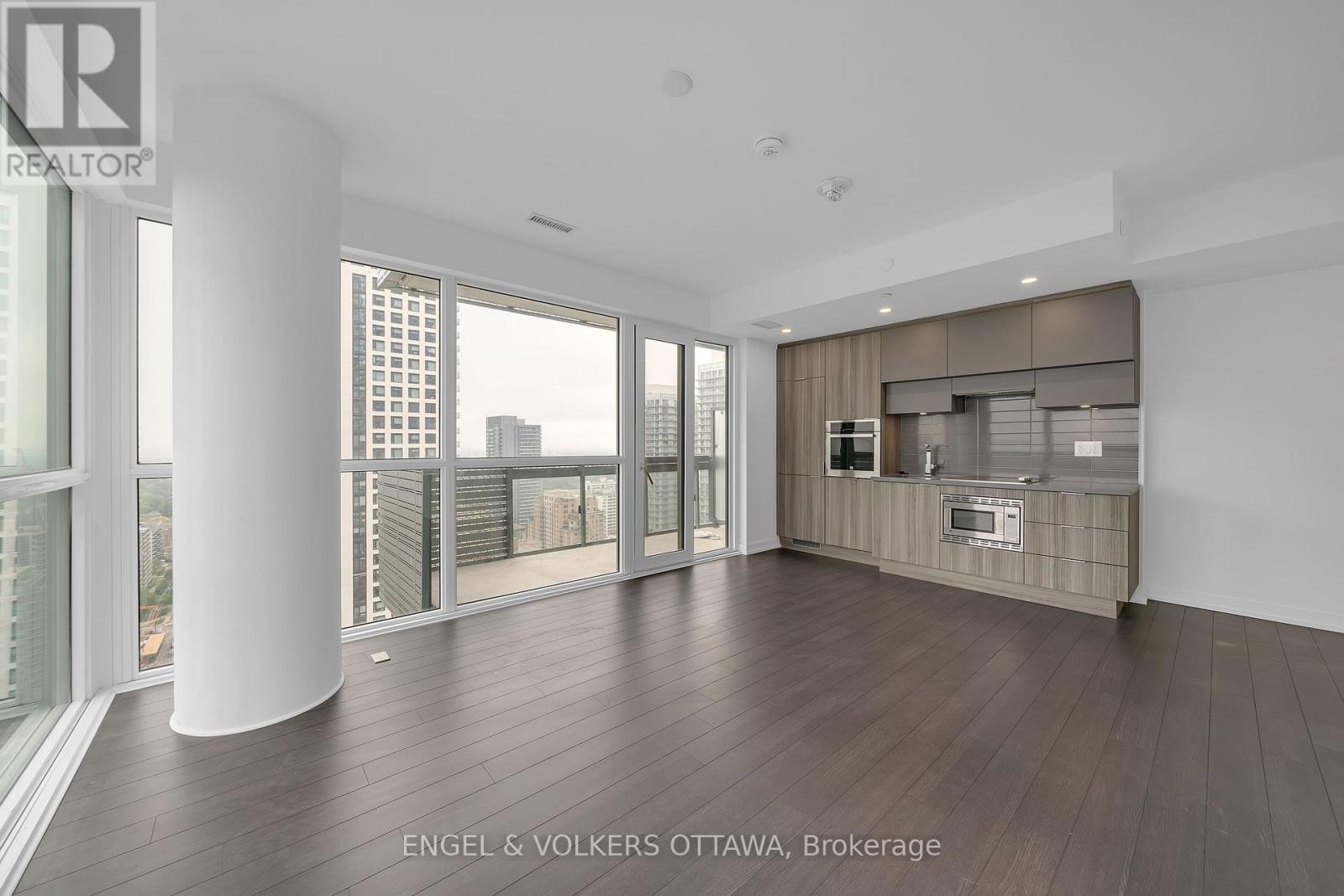2509 - 39 Roehampton Avenue, Toronto, Ontario  M4P 0G1 - Photo 8 - C12436097
