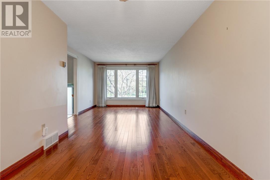 1980 Melbourne Street, Sudbury, Ontario P3A 4Y4 - Photo 2 - 2124960