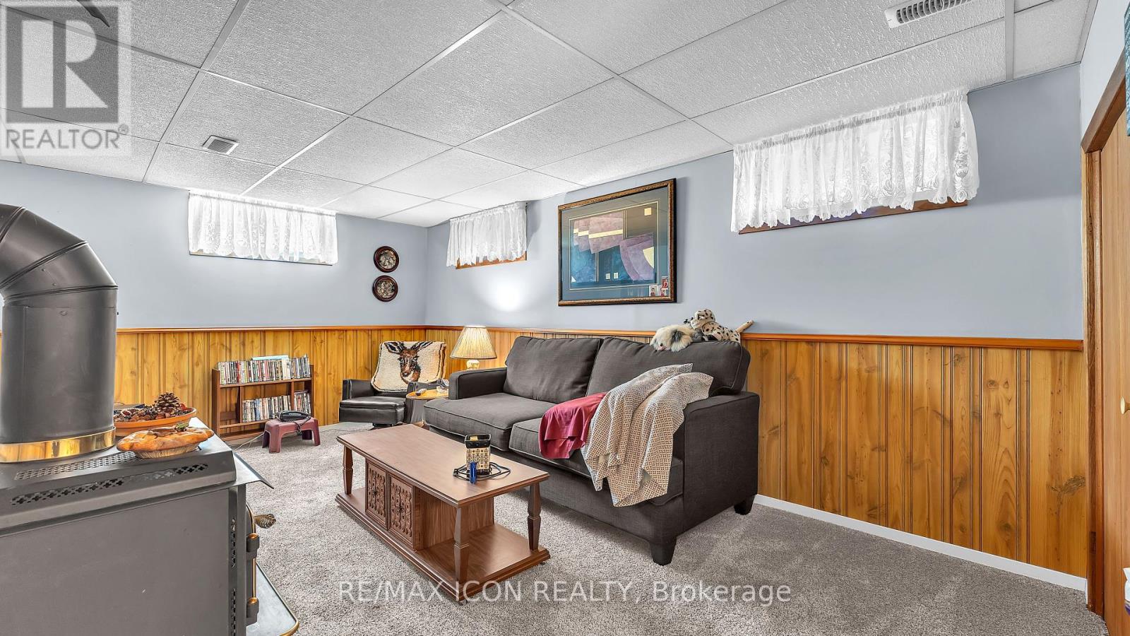 8274 Burwell Road E, Lambton Shores, Ontario  N0M 1T0 - Photo 15 - X12436056