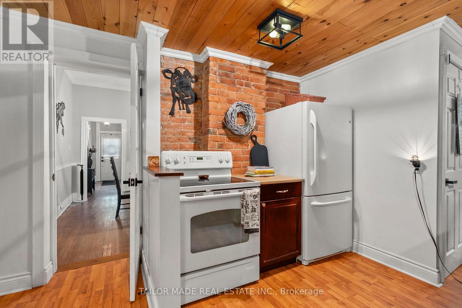 73 John Street, Orangeville, Ontario  L9W 2P7 - Photo 10 - W12436010