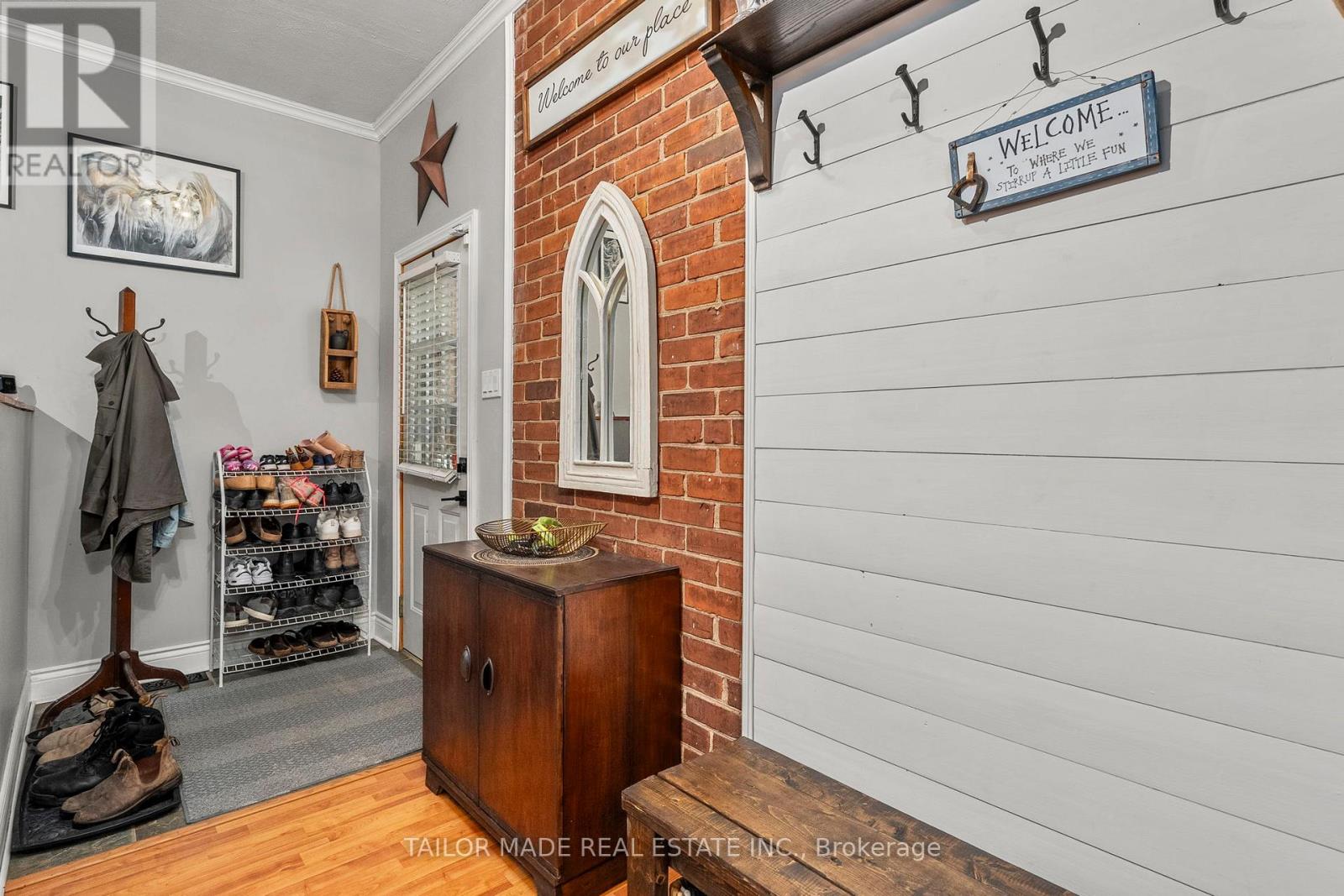 73 John Street, Orangeville, Ontario  L9W 2P7 - Photo 5 - W12436010
