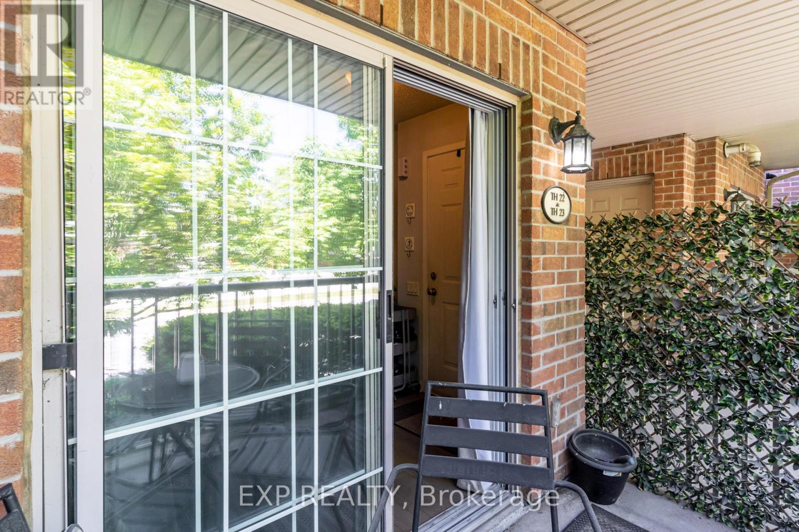 Th23 - 93 The Queensway, Toronto, Ontario  M9N 2H5 - Photo 23 - W12436029