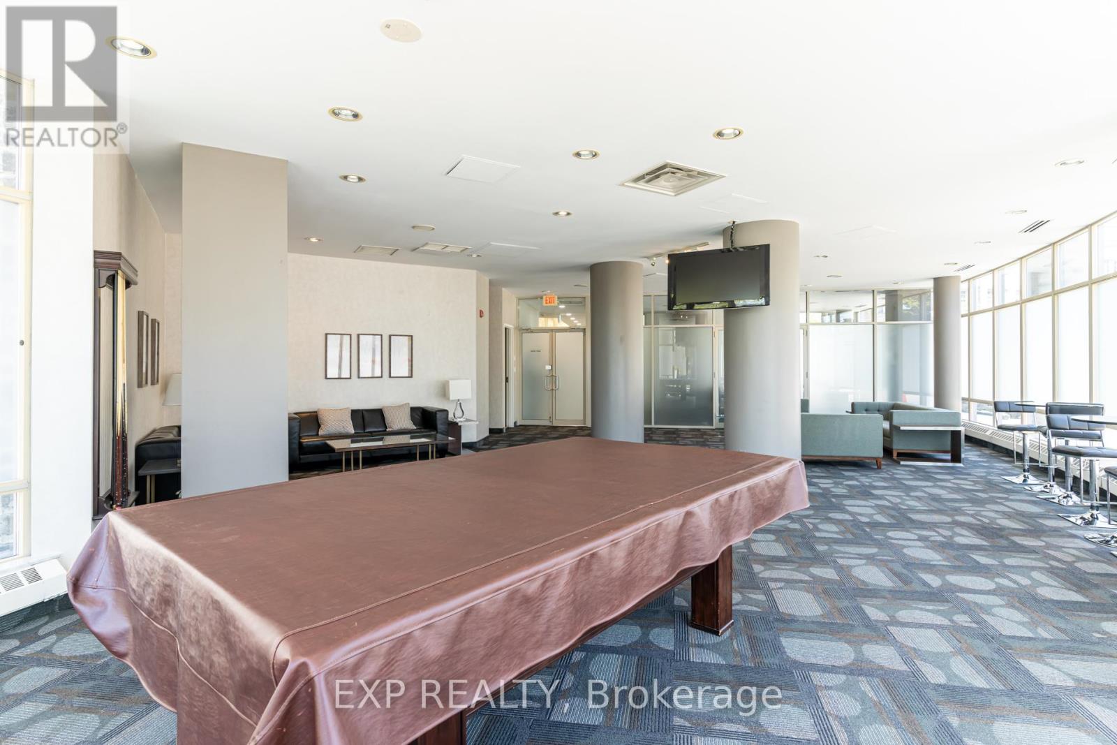 Th23 - 93 The Queensway, Toronto, Ontario  M9N 2H5 - Photo 35 - W12436029