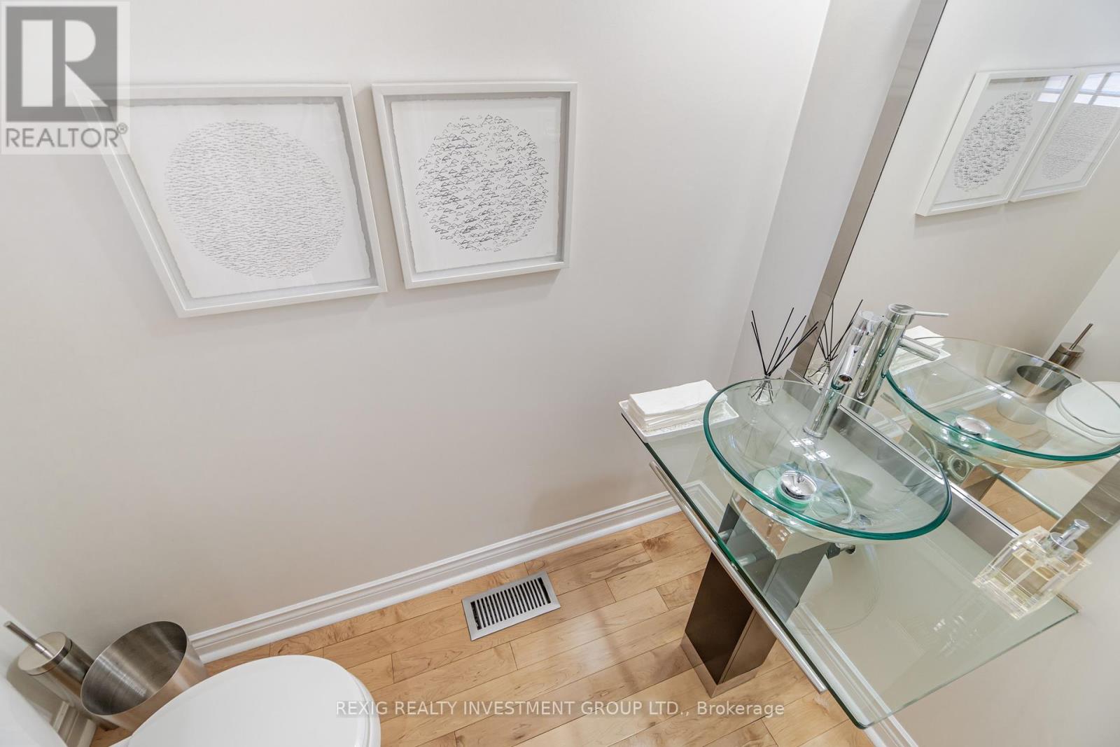 2228 Hummingbird Way, Oakville, Ontario  L6M 3Z6 - Photo 21 - W12436037