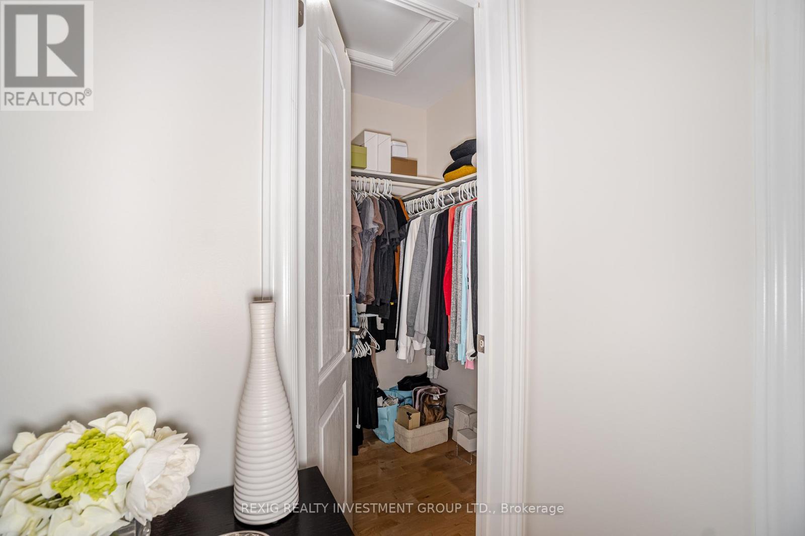 2228 Hummingbird Way, Oakville, Ontario  L6M 3Z6 - Photo 29 - W12436037
