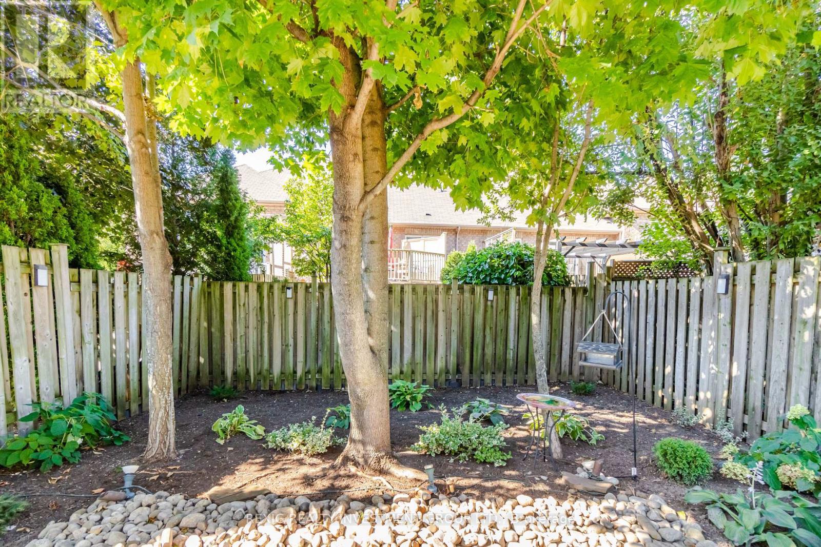 2228 Hummingbird Way, Oakville, Ontario  L6M 3Z6 - Photo 47 - W12436037
