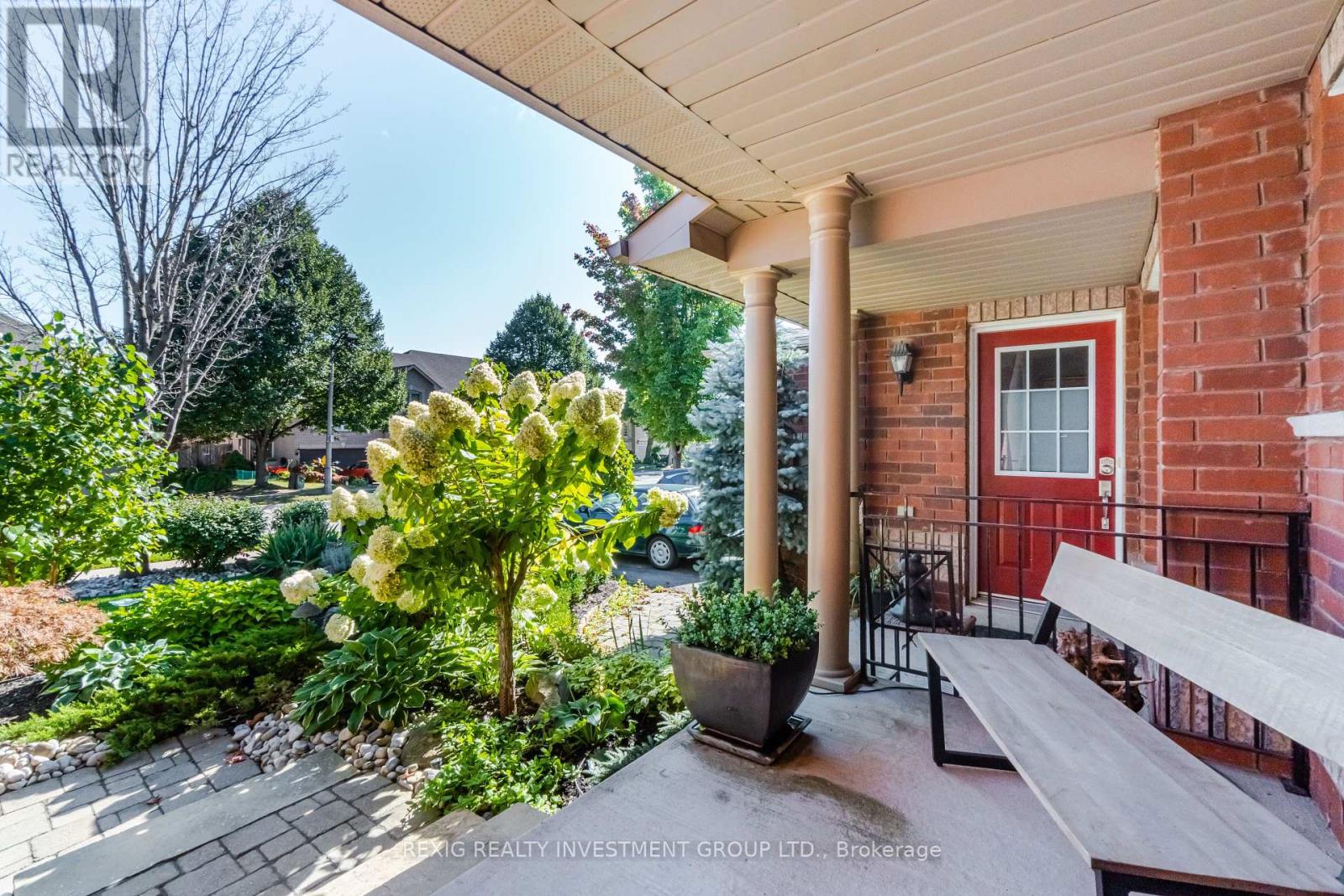 2228 Hummingbird Way, Oakville, Ontario  L6M 3Z6 - Photo 5 - W12436037