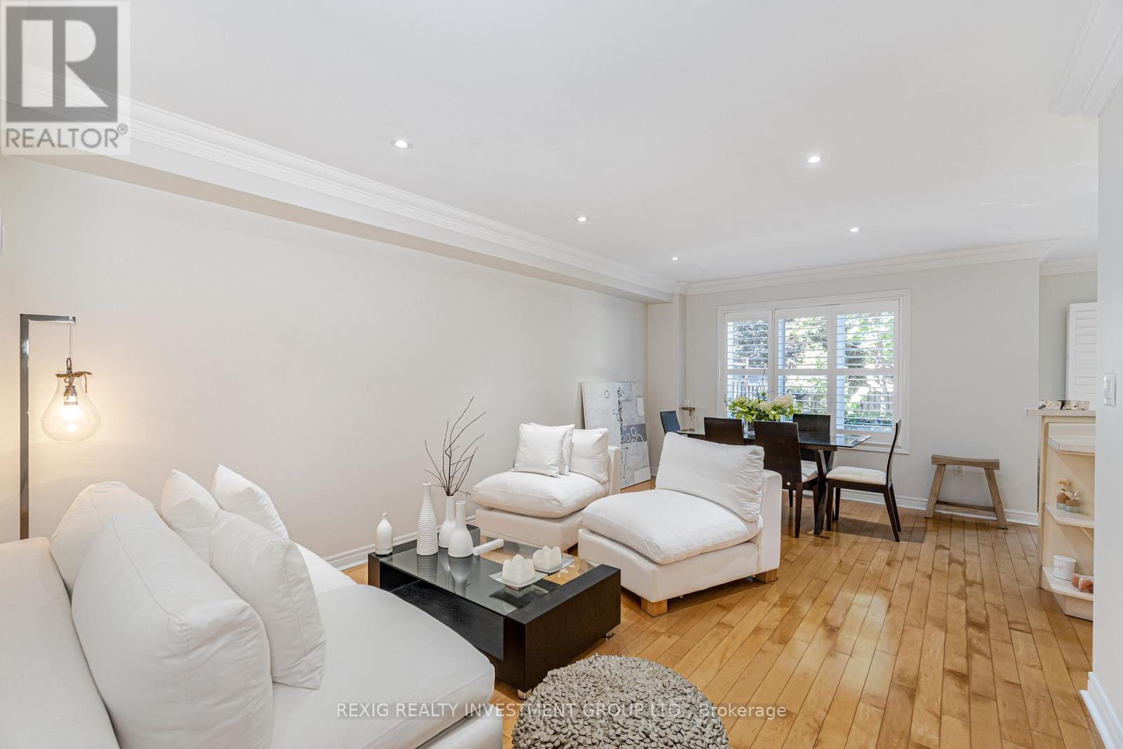 2228 Hummingbird Way, Oakville, Ontario  L6M 3Z6 - Photo 9 - W12436037