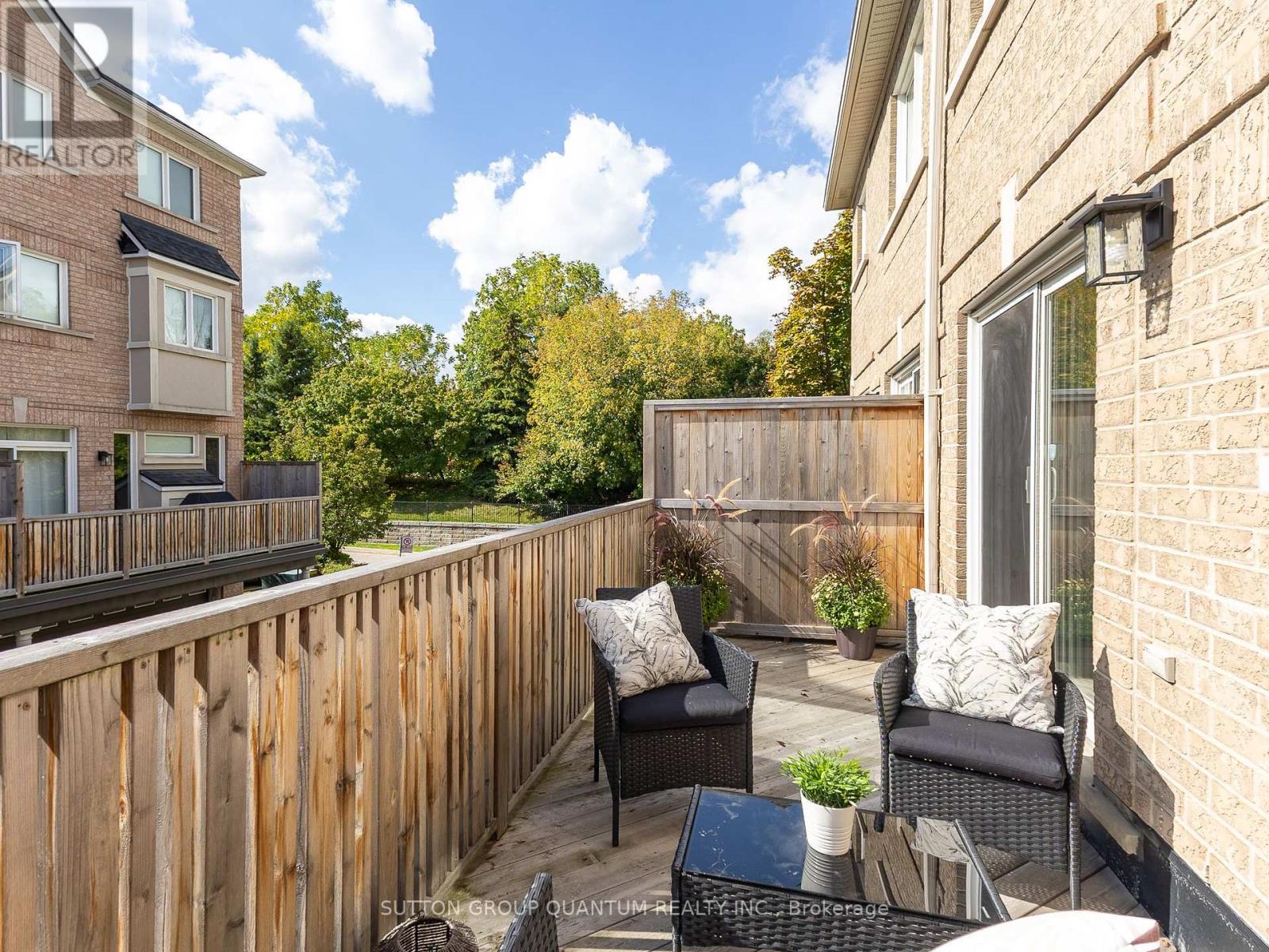 50 Rosewood Avenue, Mississauga, Ontario  L5G 4W3 - Photo 33 - W12436042