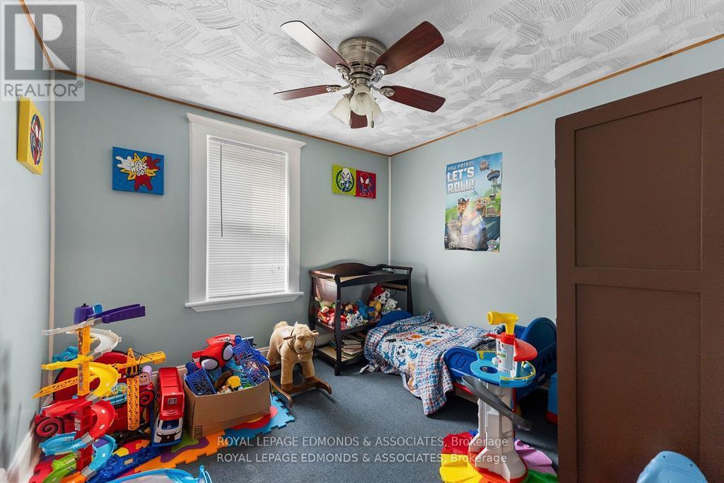 7 Isabella Street, Pembroke, Ontario  K8A 5S4 - Photo 26 - X12436096