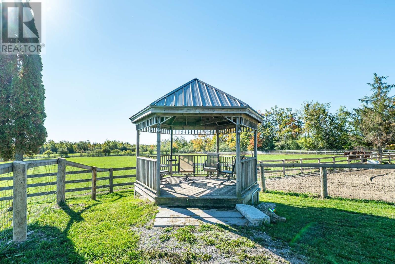 3752 Hwy 35 Highway, Kawartha Lakes, Ontario  K0M 1G0 - Photo 11 - X12436025