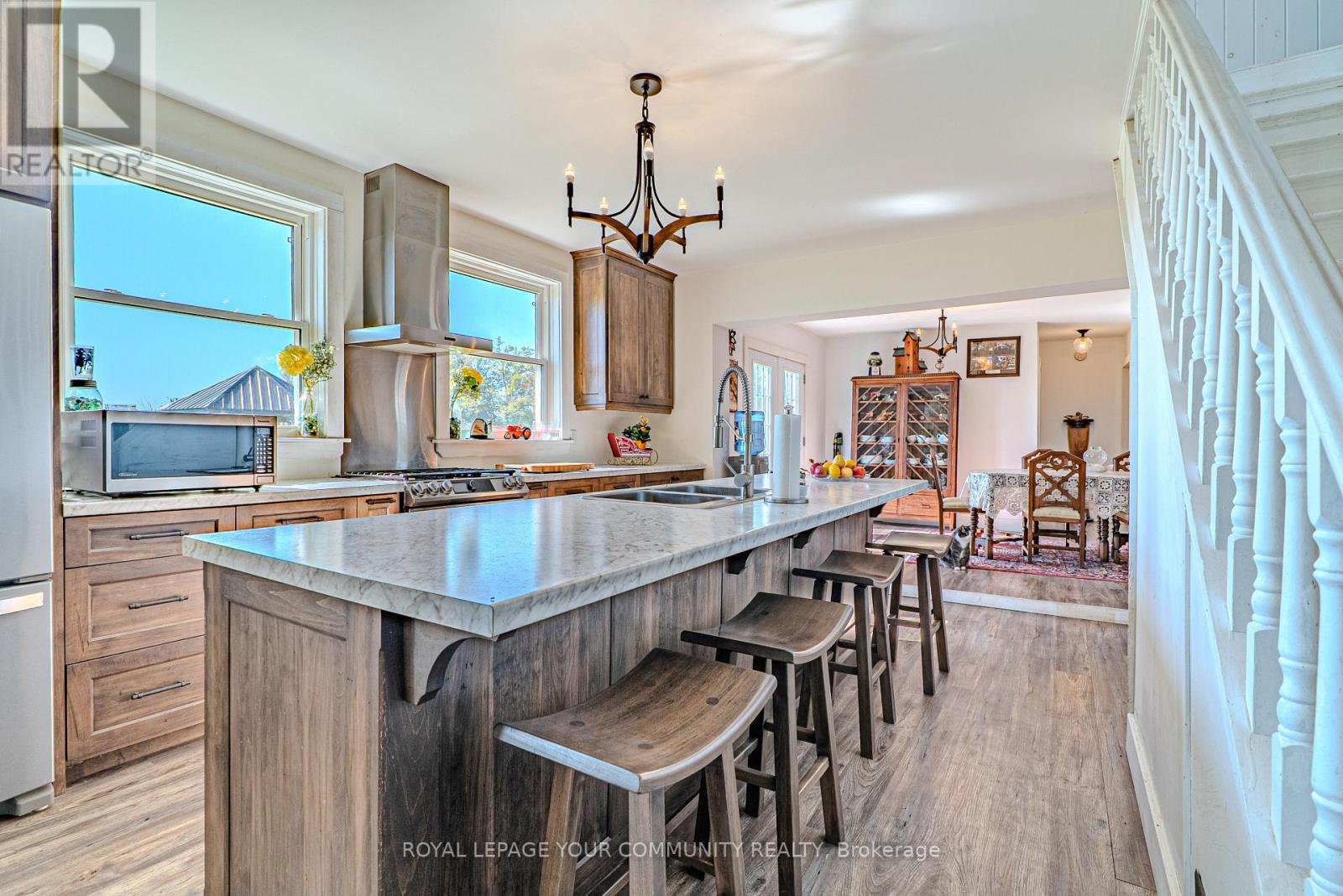 3752 Hwy 35 Highway, Kawartha Lakes, Ontario  K0M 1G0 - Photo 17 - X12436025