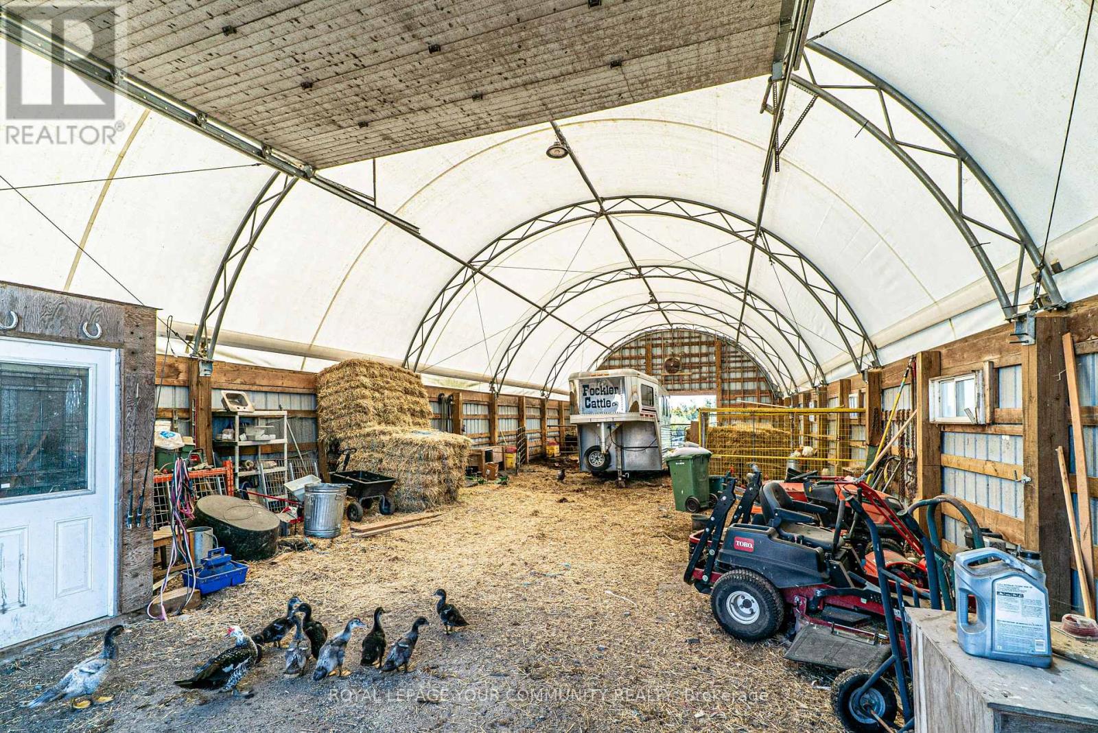 3752 Hwy 35 Highway, Kawartha Lakes, Ontario  K0M 1G0 - Photo 36 - X12436025