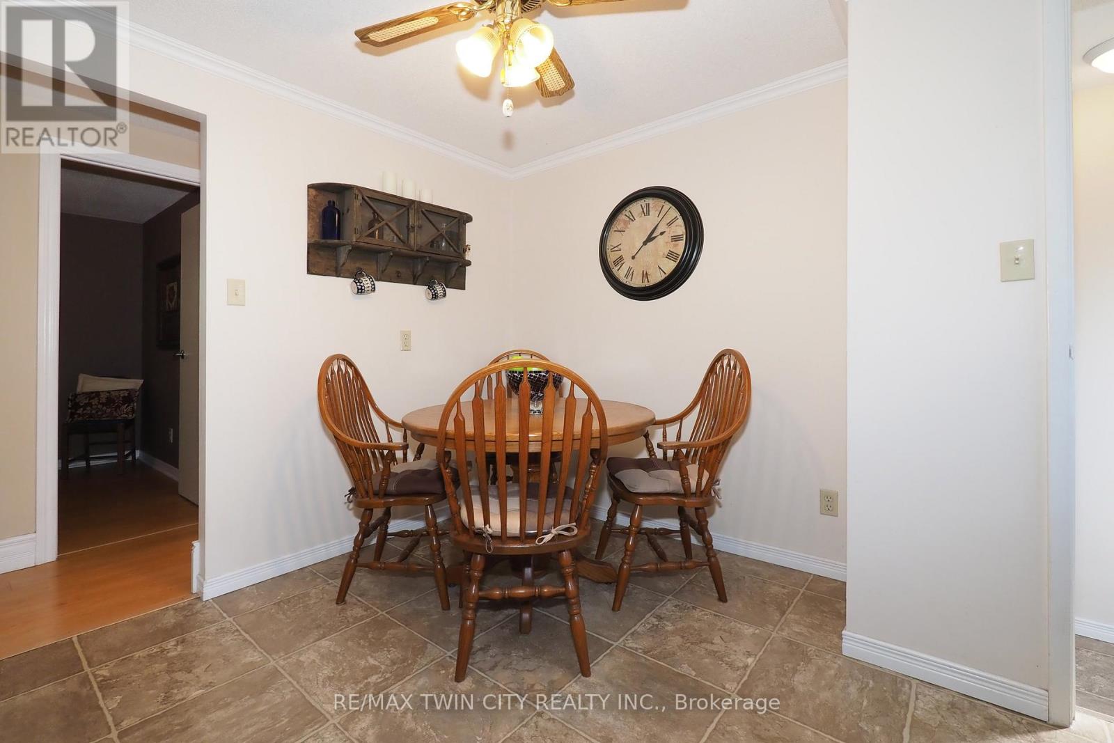 44 Milton Avenue W, Cambridge, Ontario  N3C 2Y4 - Photo 11 - X12436051