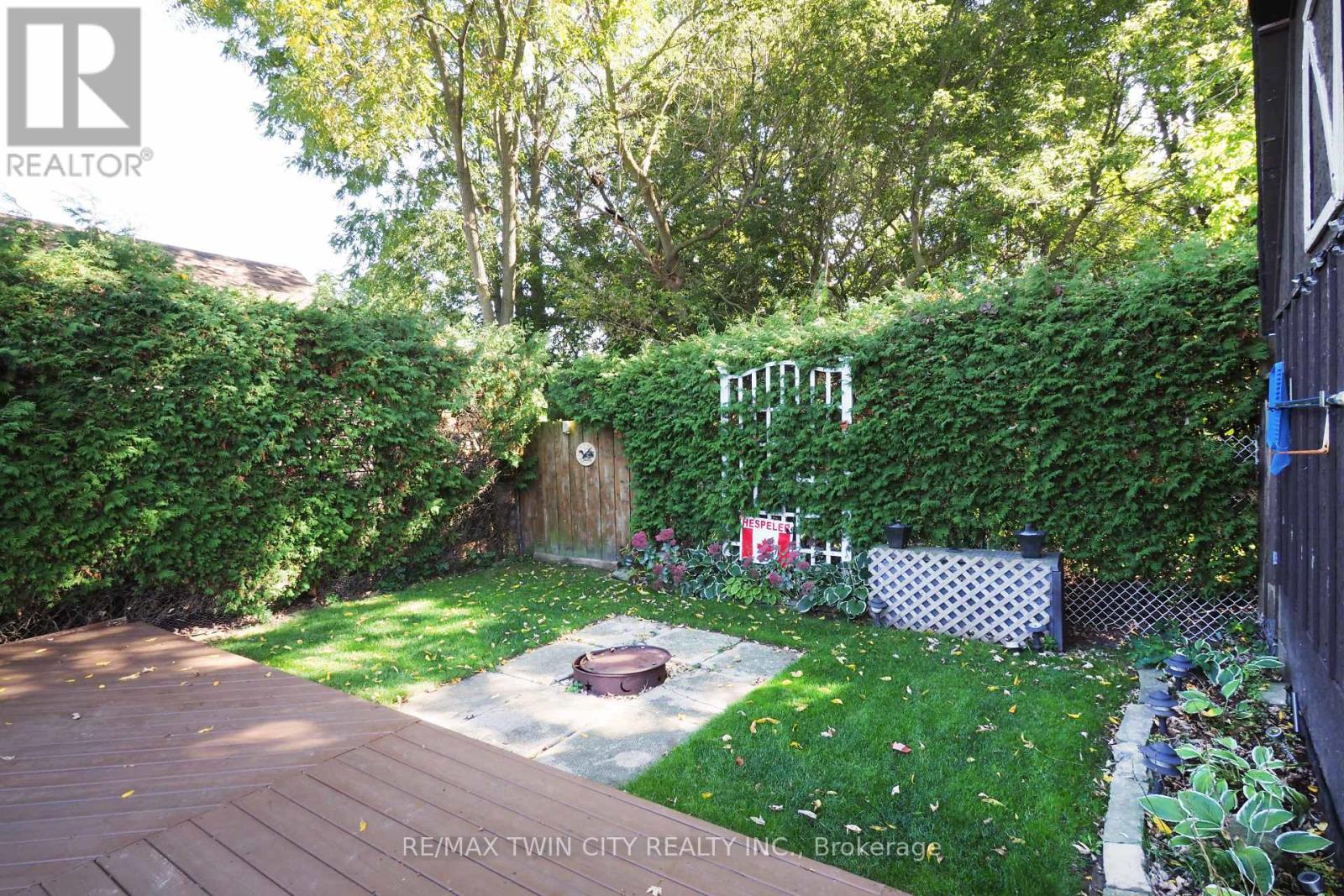 44 Milton Avenue W, Cambridge, Ontario  N3C 2Y4 - Photo 27 - X12436051