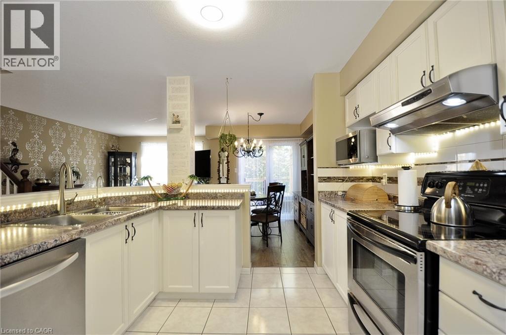 8 Brandy Crescent, Kitchener, Ontario  N2B 3W7 - Photo 13 - 40774375