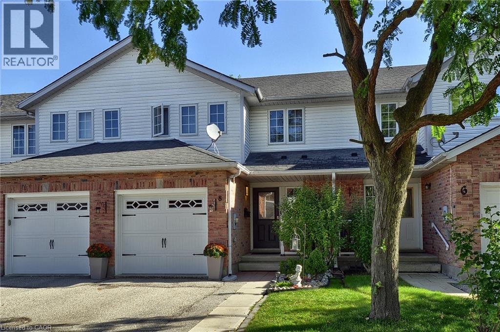 8 Brandy Crescent, Kitchener, Ontario  N2B 3W7 - Photo 2 - 40774375