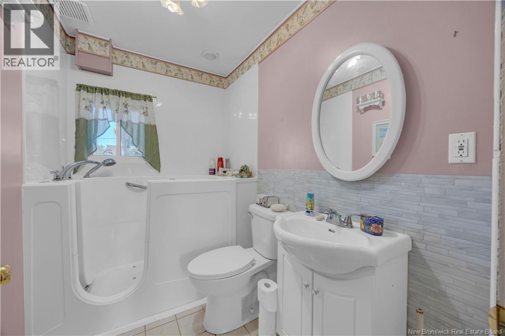 13 Gorman Avenue, Saint John, New Brunswick  E2K 2V9 - Photo 9 - NB127476