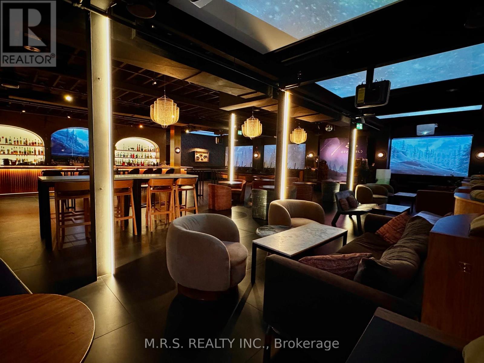 2nd Floor - 739 Queen Street W, Toronto (Niagara), Ontario  M6J 1G1 - Photo 3 - C12436070