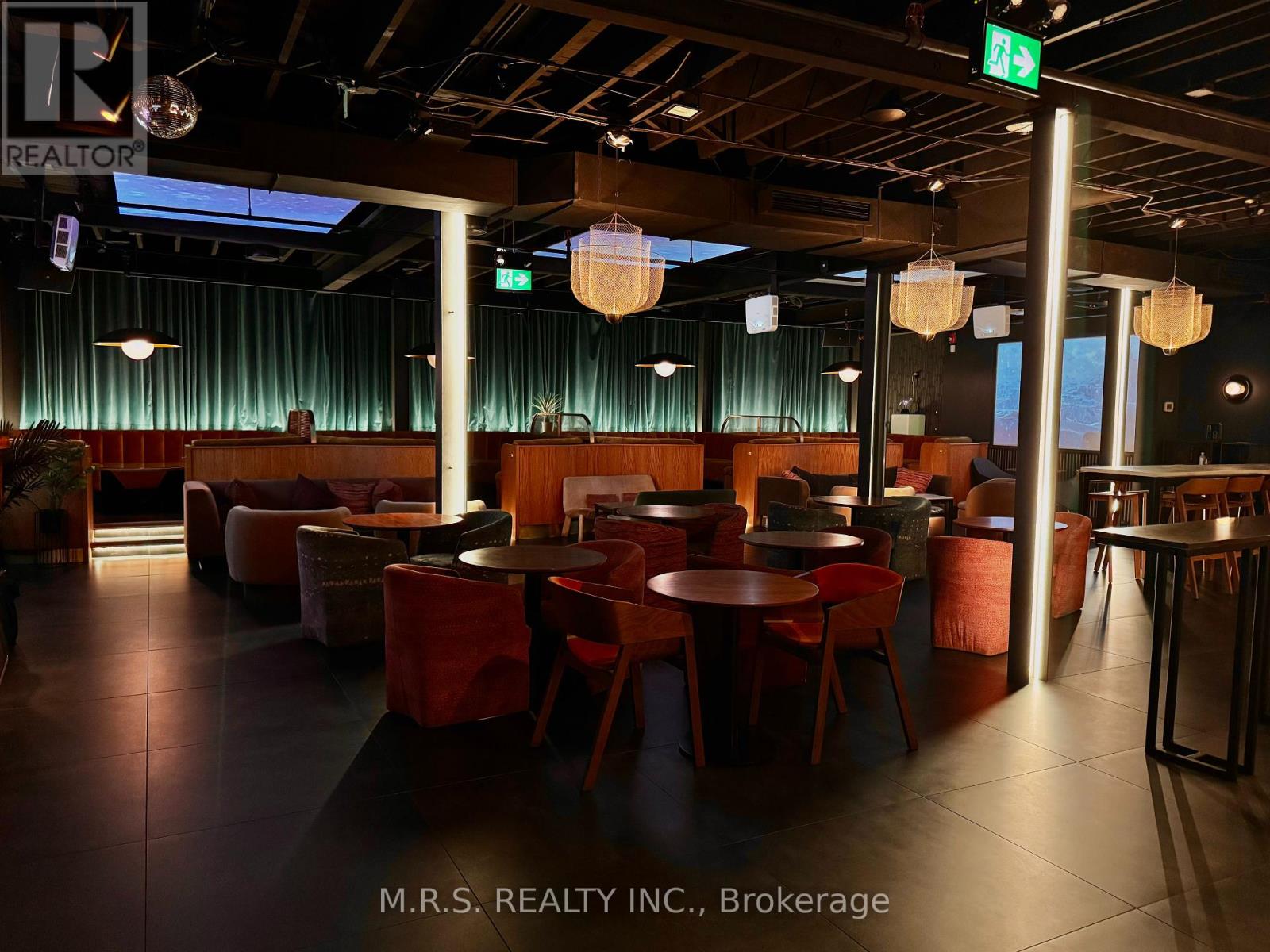 2nd Floor - 739 Queen Street W, Toronto (Niagara), Ontario  M6J 1G1 - Photo 4 - C12436070