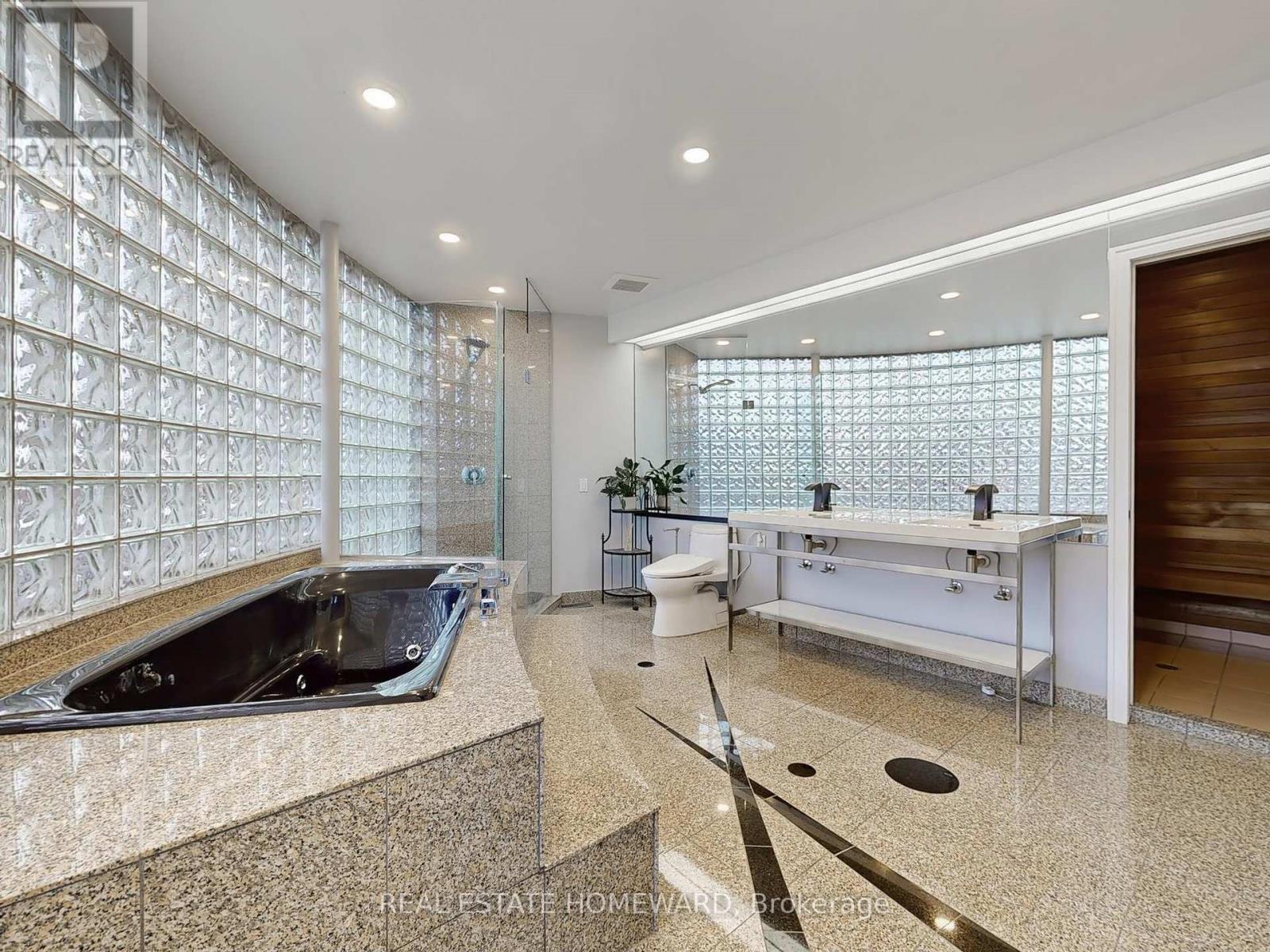 128 Laurentide Drive, Toronto, Ontario  M3A 3E5 - Photo 33 - C12436094