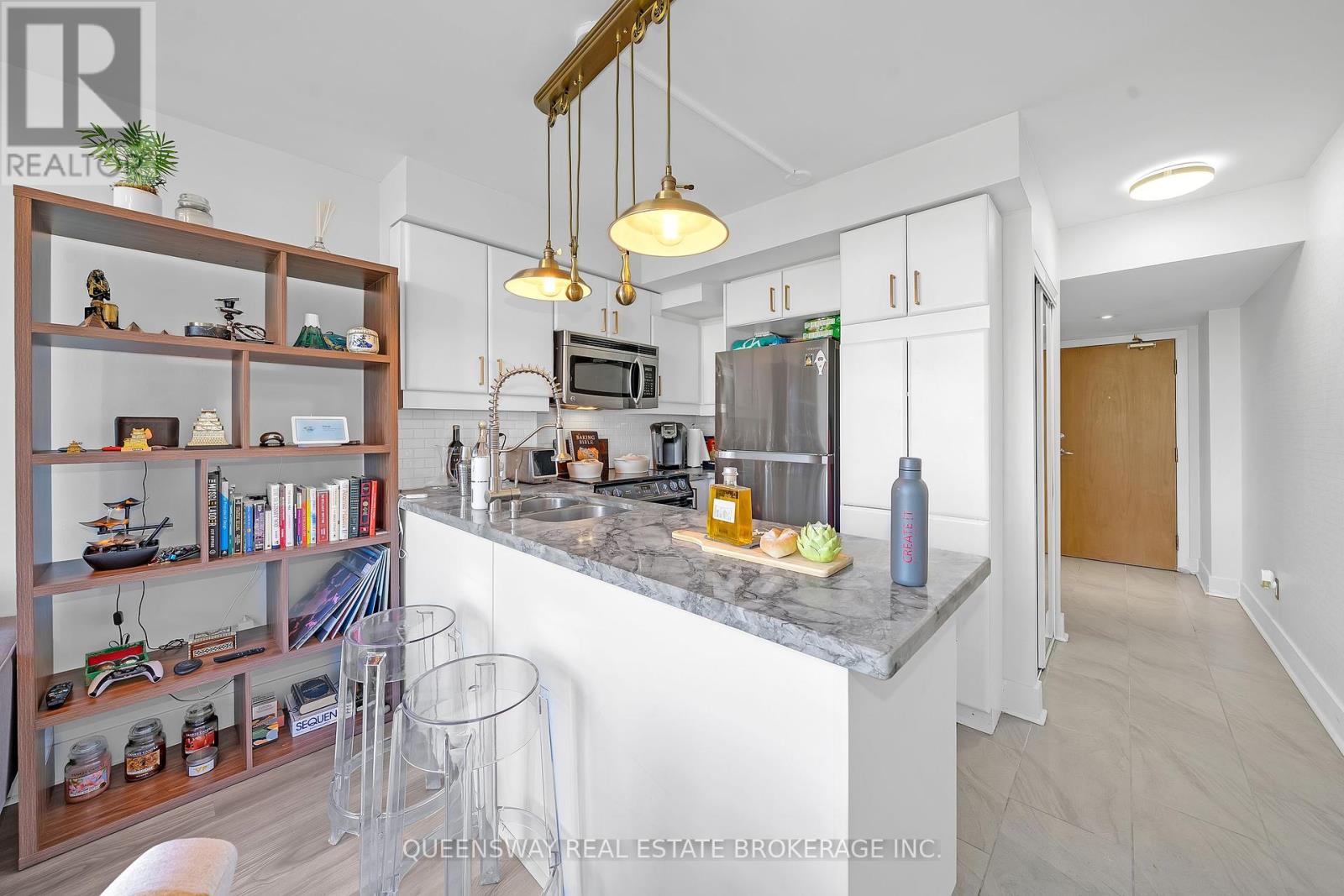 429 - 550 Queens Quay W, Toronto, Ontario  M5V 3M8 - Photo 10 - C12436101