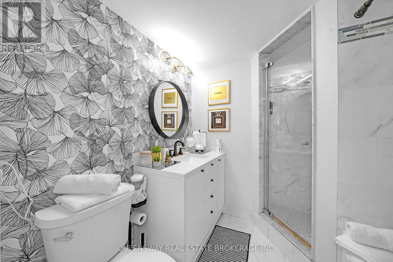 429 - 550 Queens Quay W, Toronto, Ontario  M5V 3M8 - Photo 23 - C12436101
