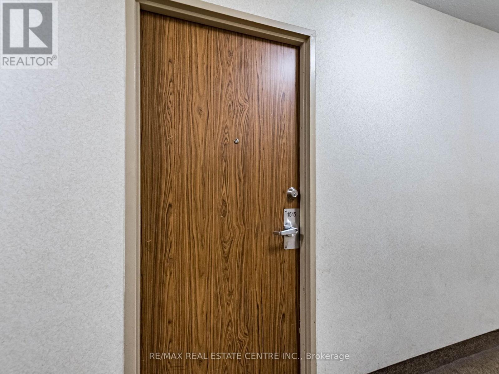 1515 - 50 Mississauga Valley Boulevard, Mississauga, Ontario  L5A 3S2 - Photo 5 - W12394008