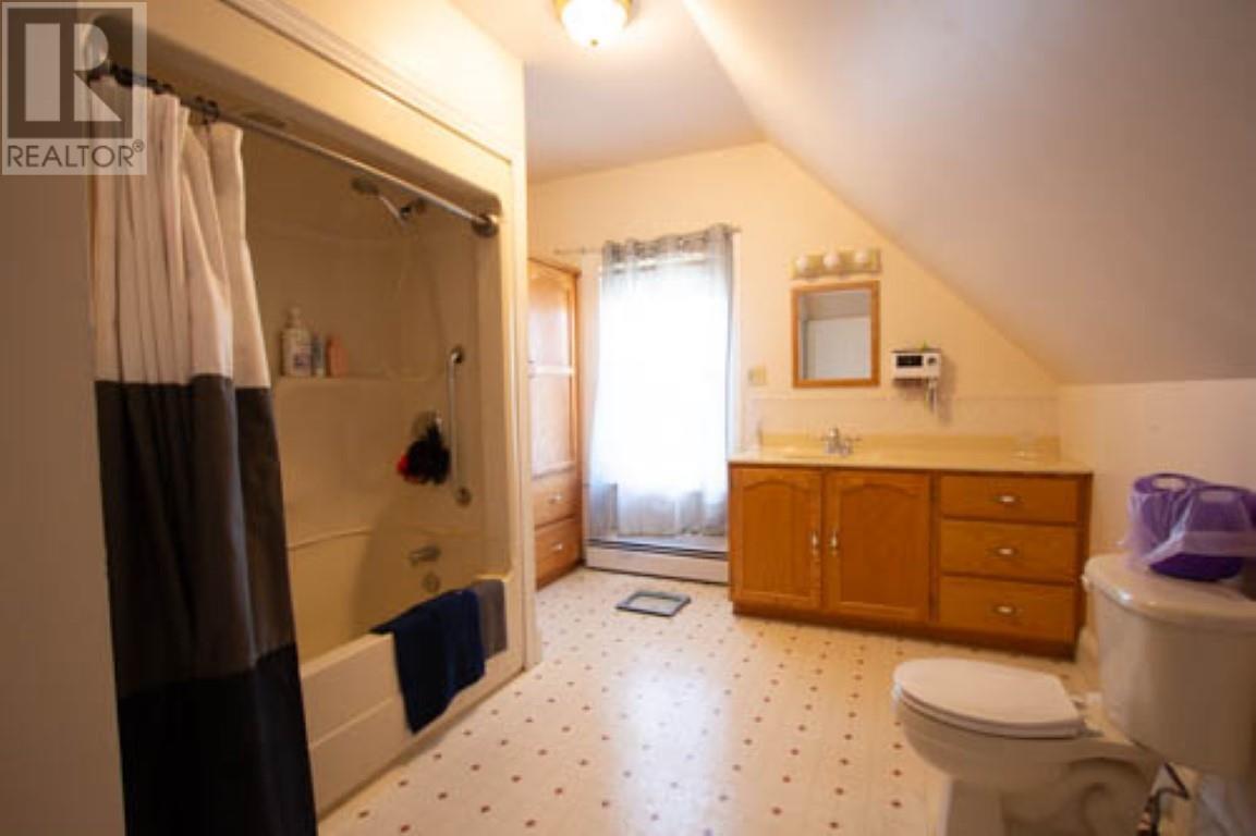 36 Cedar Street, Summerside, Prince Edward Island  C1N 3P5 - Photo 6 - 202524686