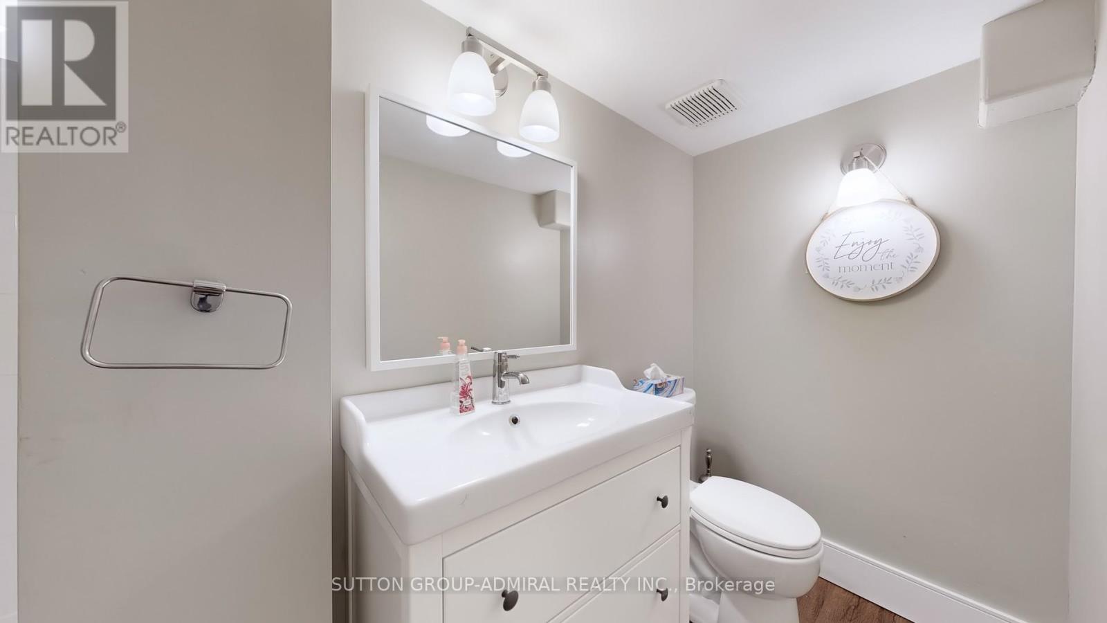 60 Baynards Lane, Richmond Hill, Ontario  L4C 9B4 - Photo 30 - N12436059