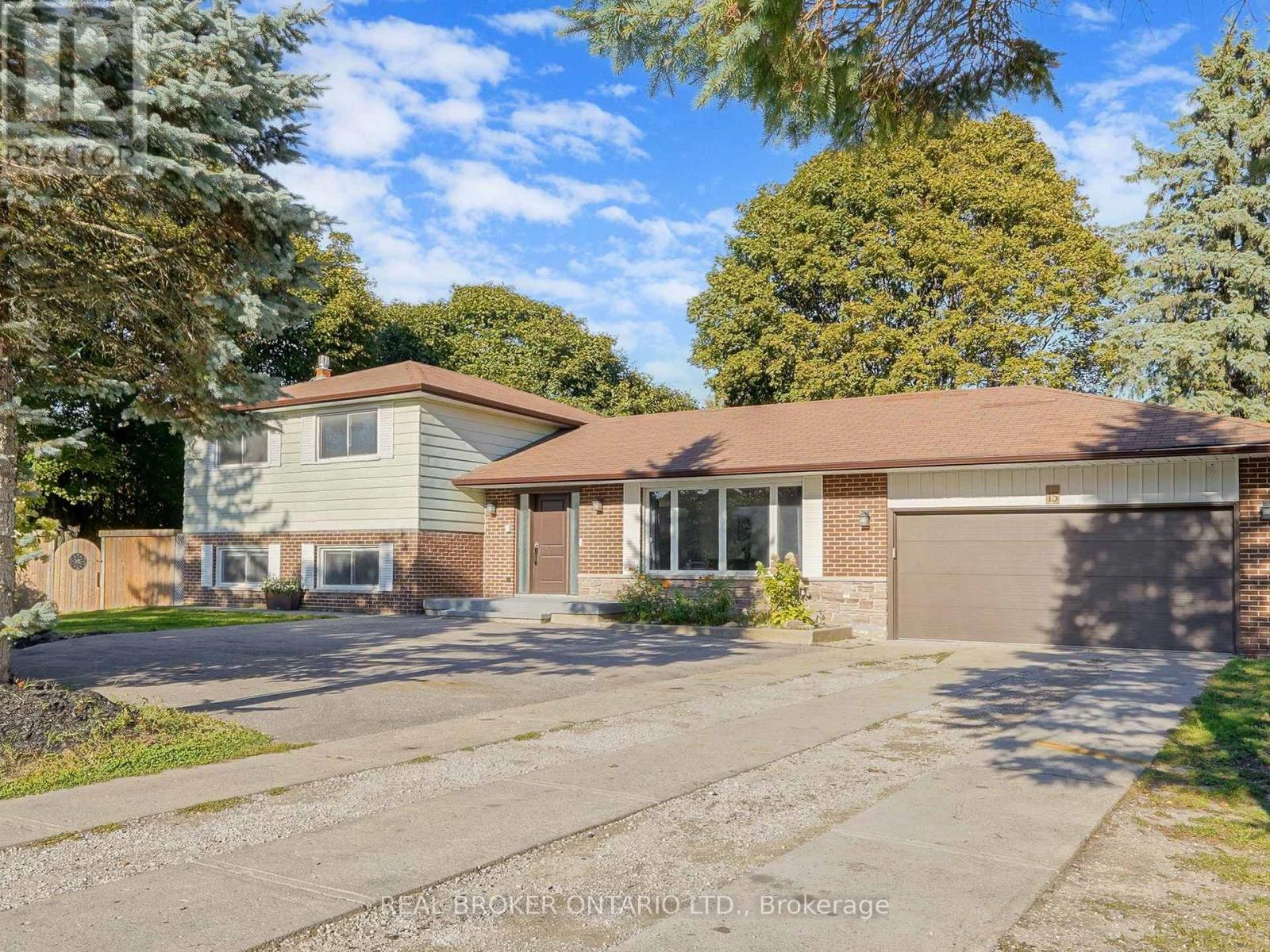 15 JASMINE CRESCENT, Whitchurch-Stouffville, Ontario