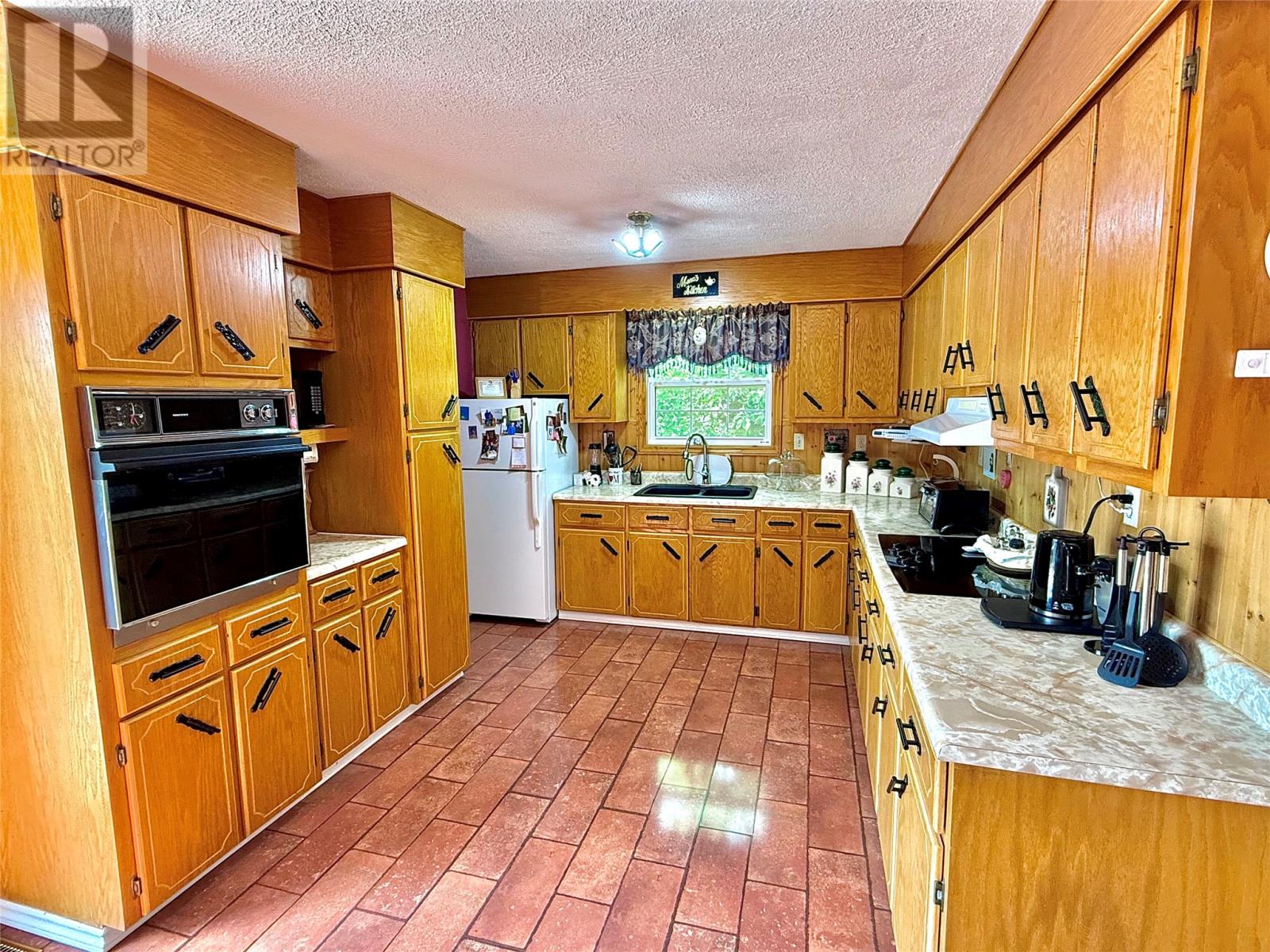 33 Oceanview Crescent, Brooklyn, Newfoundland & Labrador  A0C 1V0 - Photo 13 - 1287039