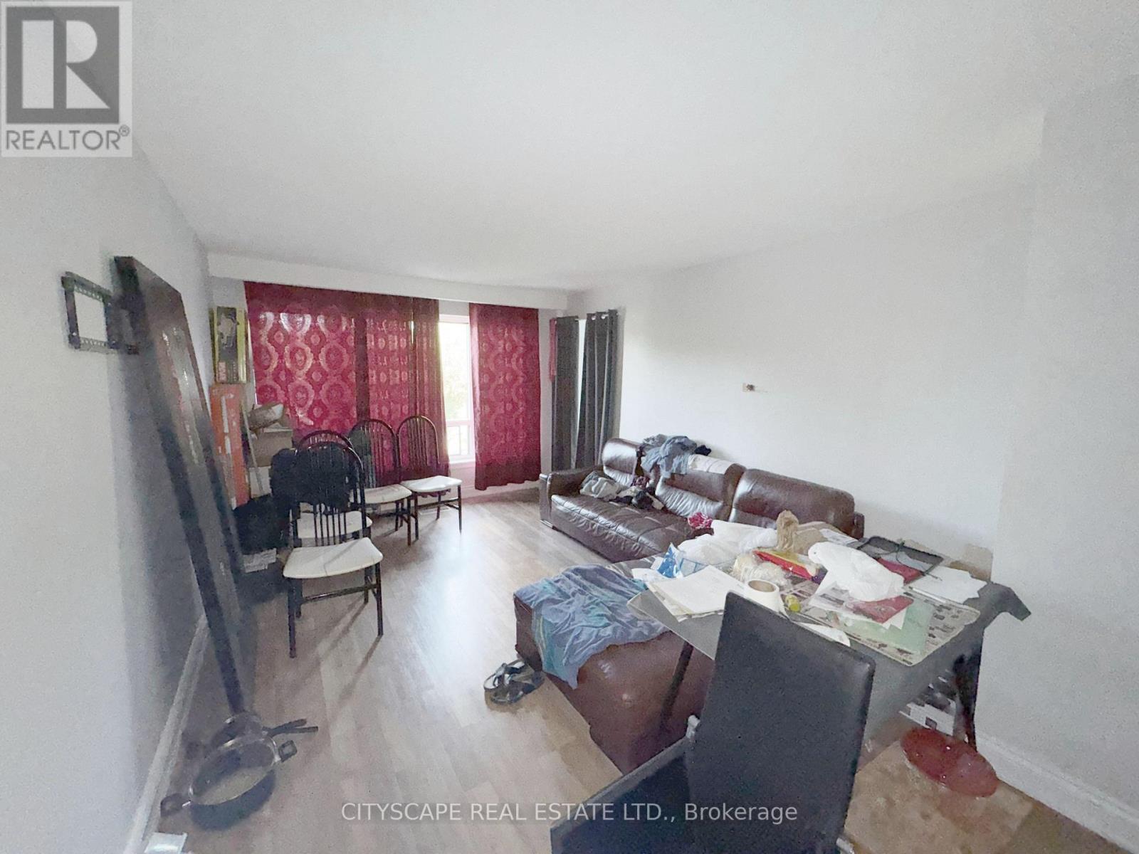 11 Melpham Court, Toronto, Ontario  M9V 2H2 - Photo 17 - W12436065
