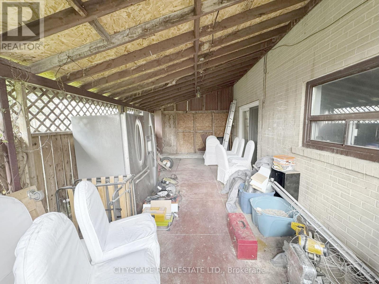 11 Melpham Court, Toronto, Ontario  M9V 2H2 - Photo 28 - W12436065