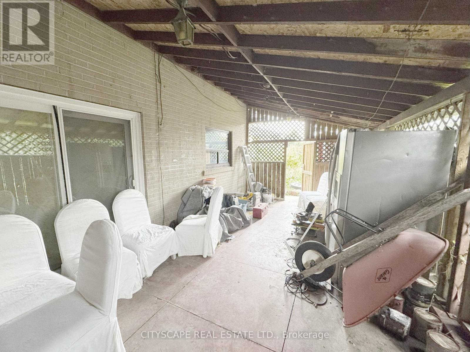 11 Melpham Court, Toronto, Ontario  M9V 2H2 - Photo 29 - W12436065