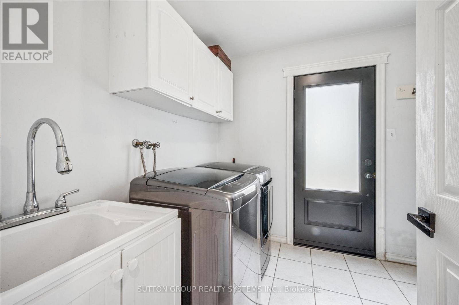 87 Dairy Drive, Halton Hills, Ontario  L7J 2Y1 - Photo 13 - W12436074