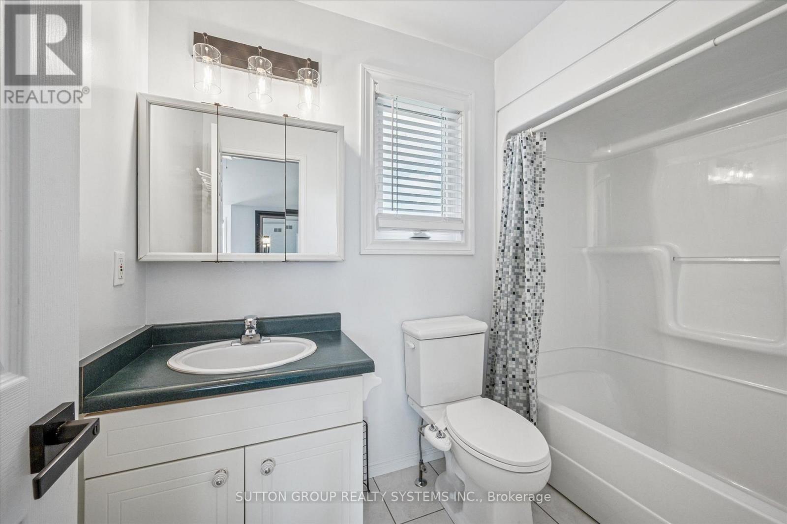 87 Dairy Drive, Halton Hills, Ontario  L7J 2Y1 - Photo 17 - W12436074
