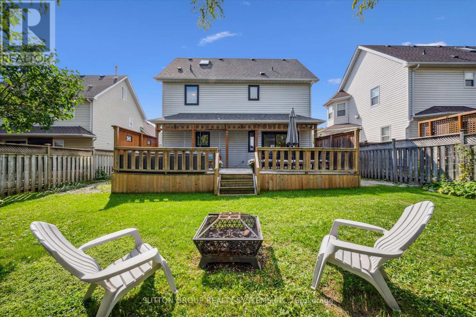 87 Dairy Drive, Halton Hills, Ontario  L7J 2Y1 - Photo 38 - W12436074
