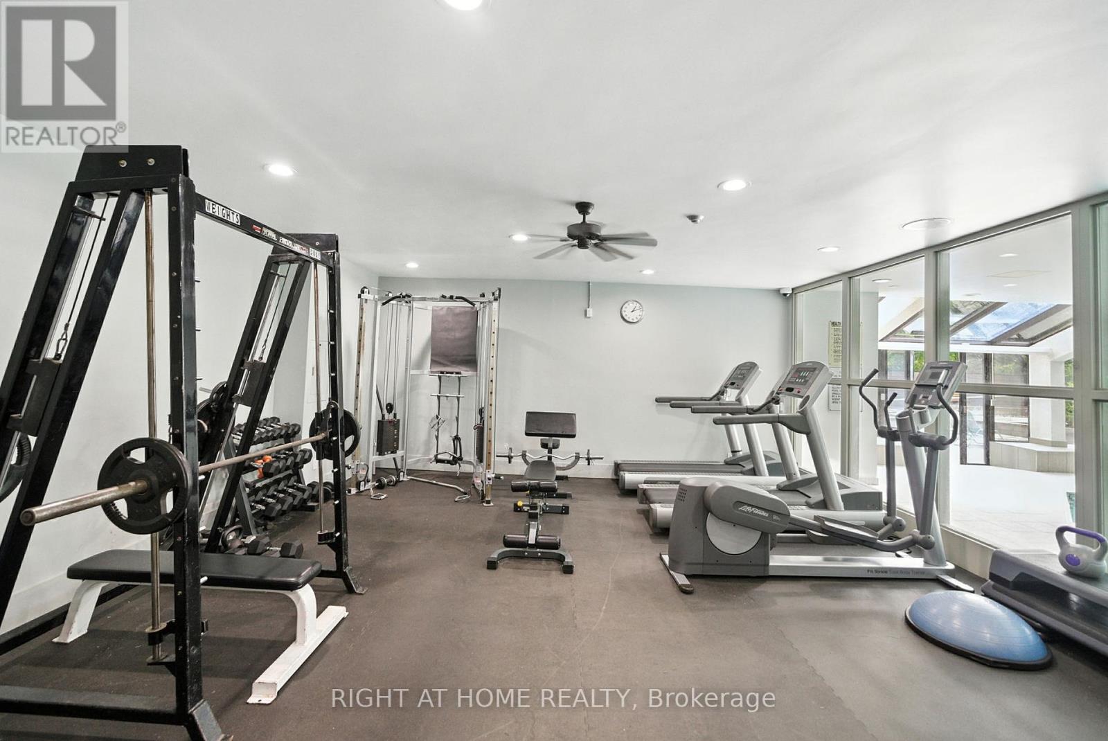 201 - 200 Robert Speck Parkway, Mississauga, Ontario  L4Z 1S3 - Photo 25 - W12436087