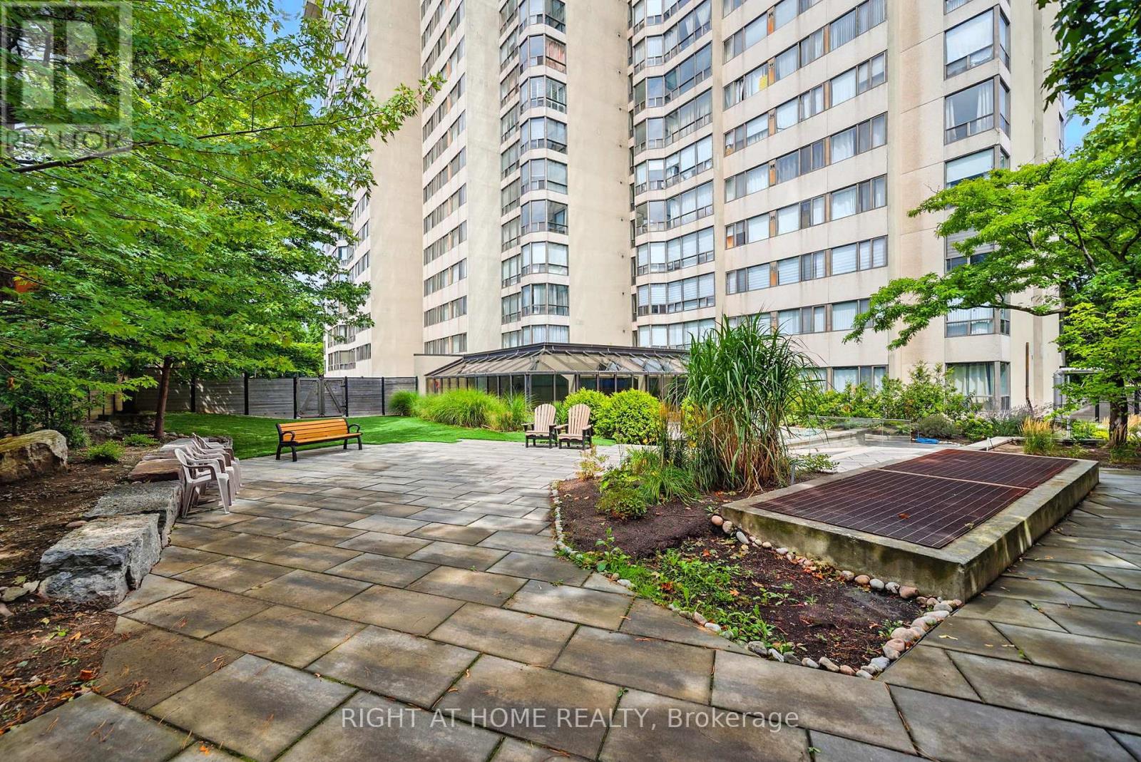 201 - 200 Robert Speck Parkway, Mississauga, Ontario  L4Z 1S3 - Photo 29 - W12436087
