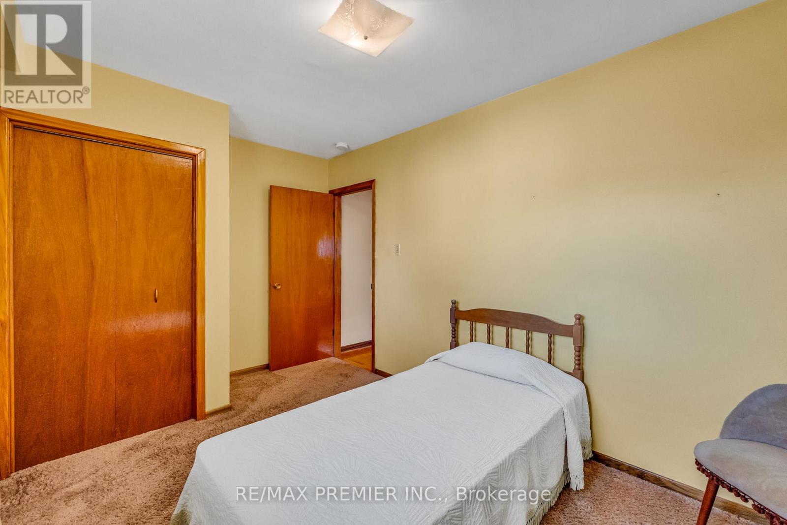 91 Hucknall Road, Toronto, Ontario  M3H 1W1 - Photo 22 - W12436092