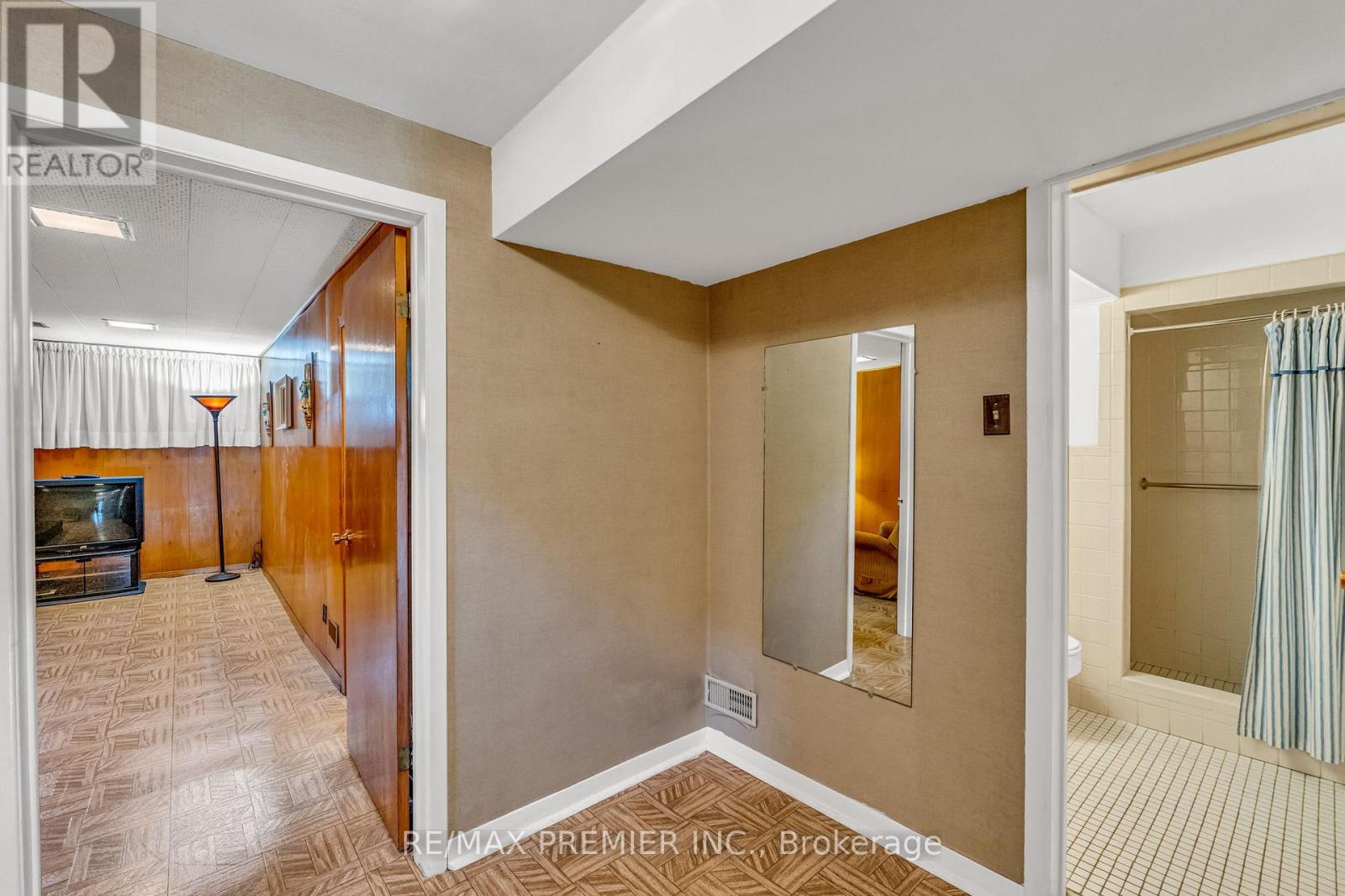 91 Hucknall Road, Toronto, Ontario  M3H 1W1 - Photo 26 - W12436092
