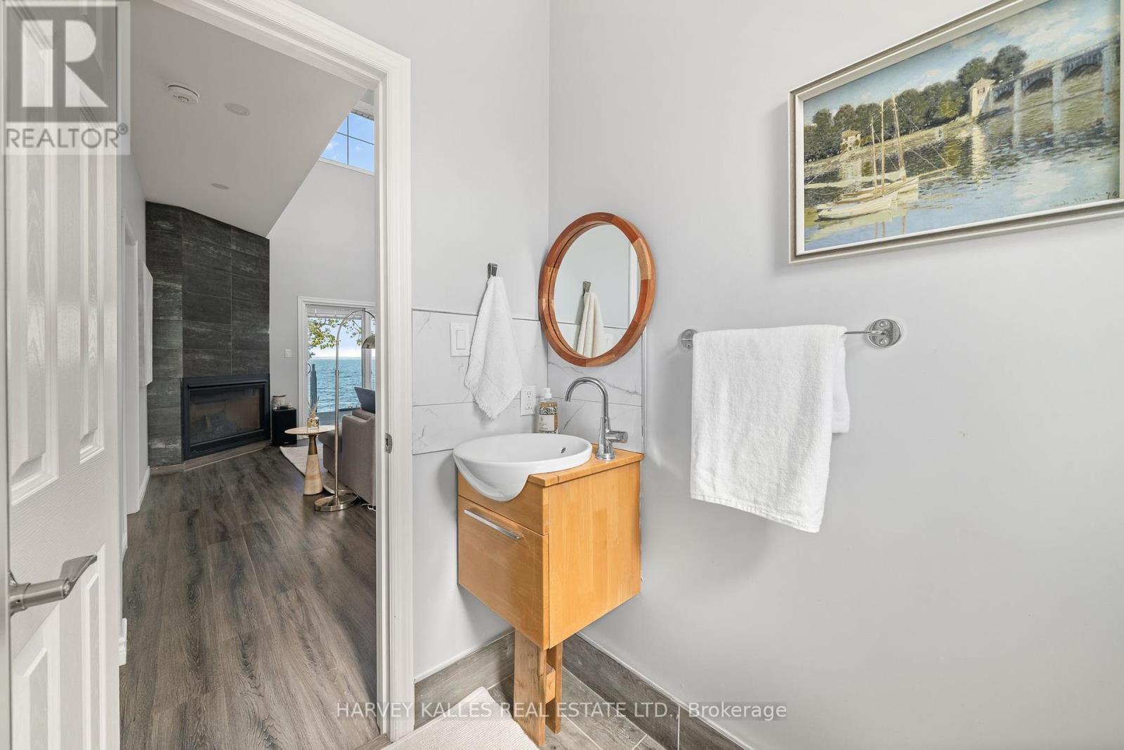 3769 County Rd 13, Prince Edward County, Ontario K0K 2T0 - Photo 15 - X12435382