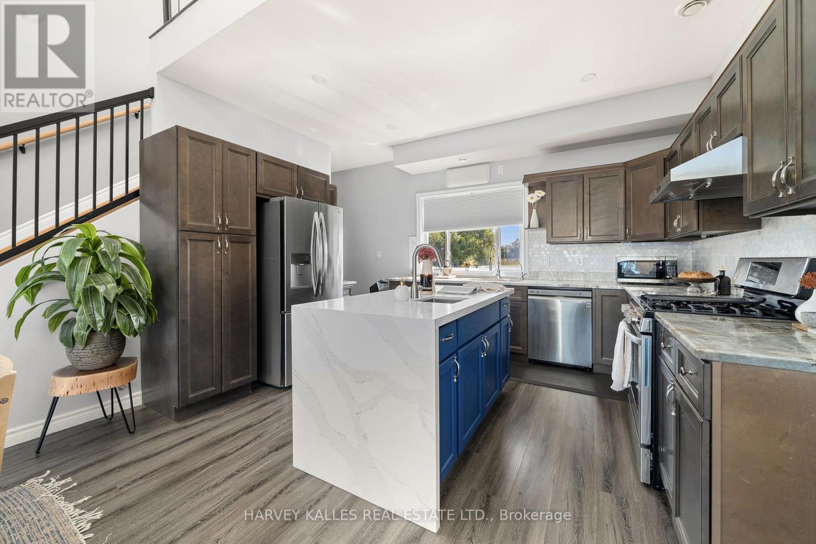 3769 County Rd 13, Prince Edward County, Ontario K0K 2T0 - Photo 10 - X12435382