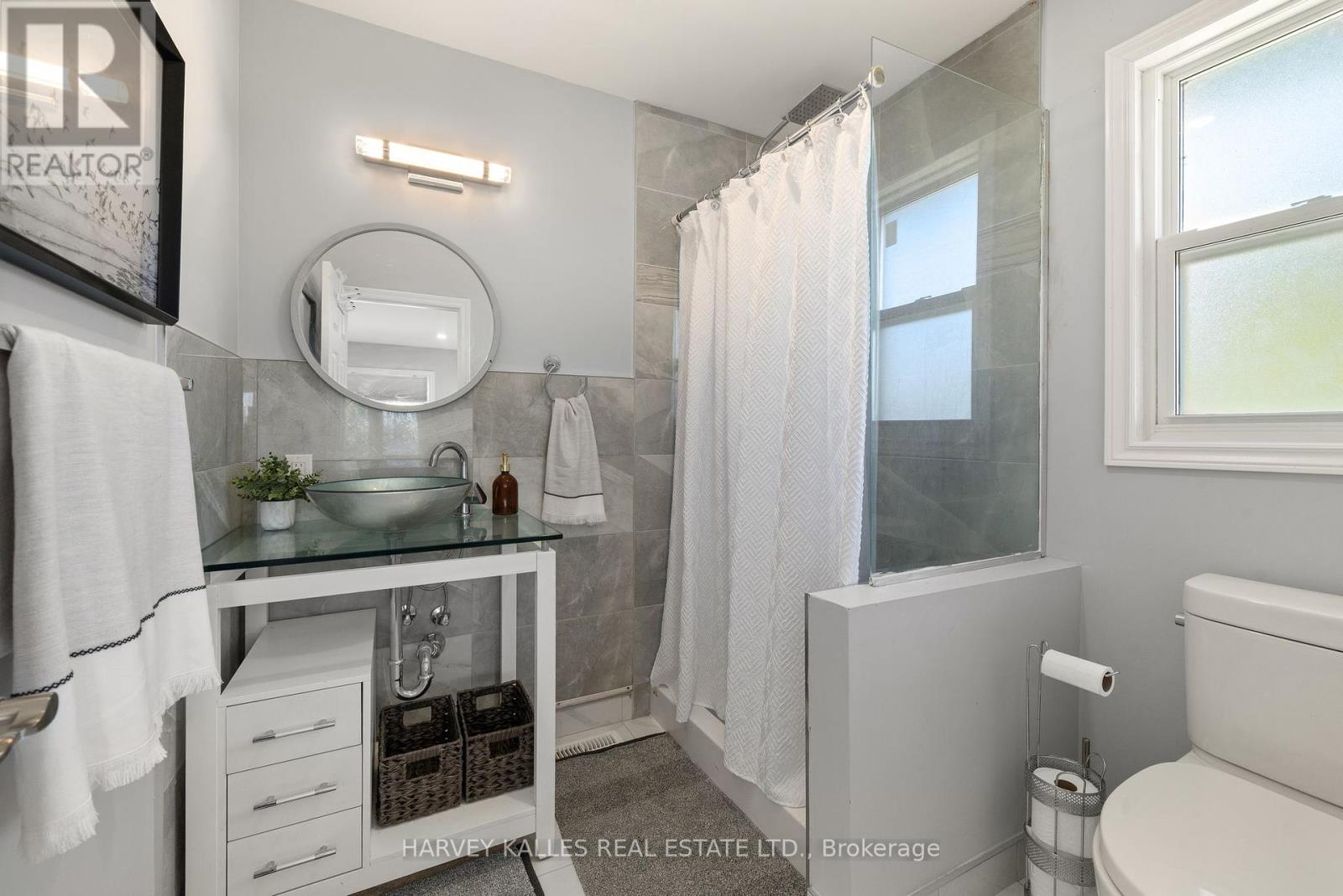 3769 County Rd 13, Prince Edward County, Ontario K0K 2T0 - Photo 21 - X12435382