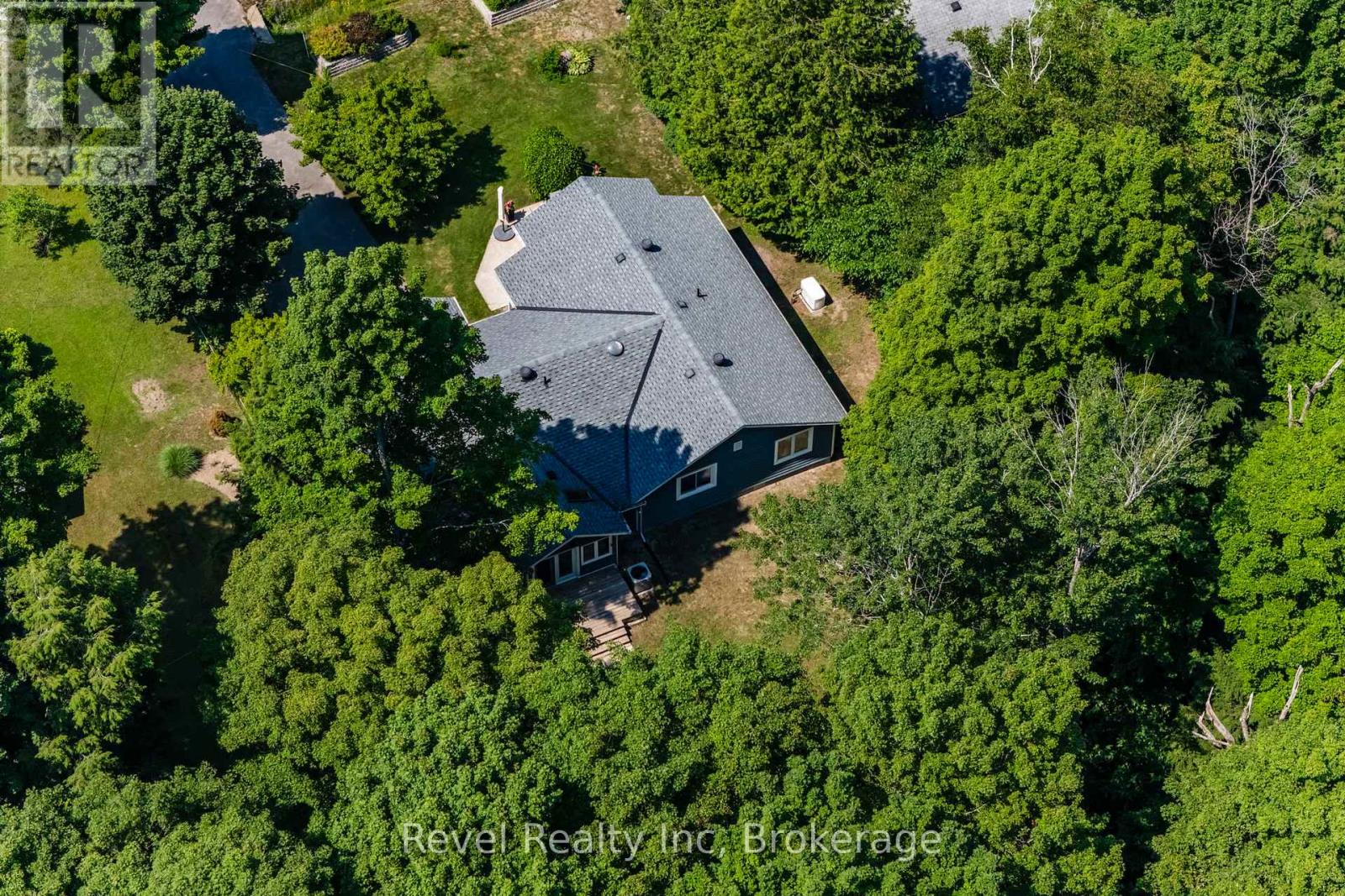33 Belcourt Crescent, Tiny, Ontario  L9M 0M7 - Photo 28 - S12436177