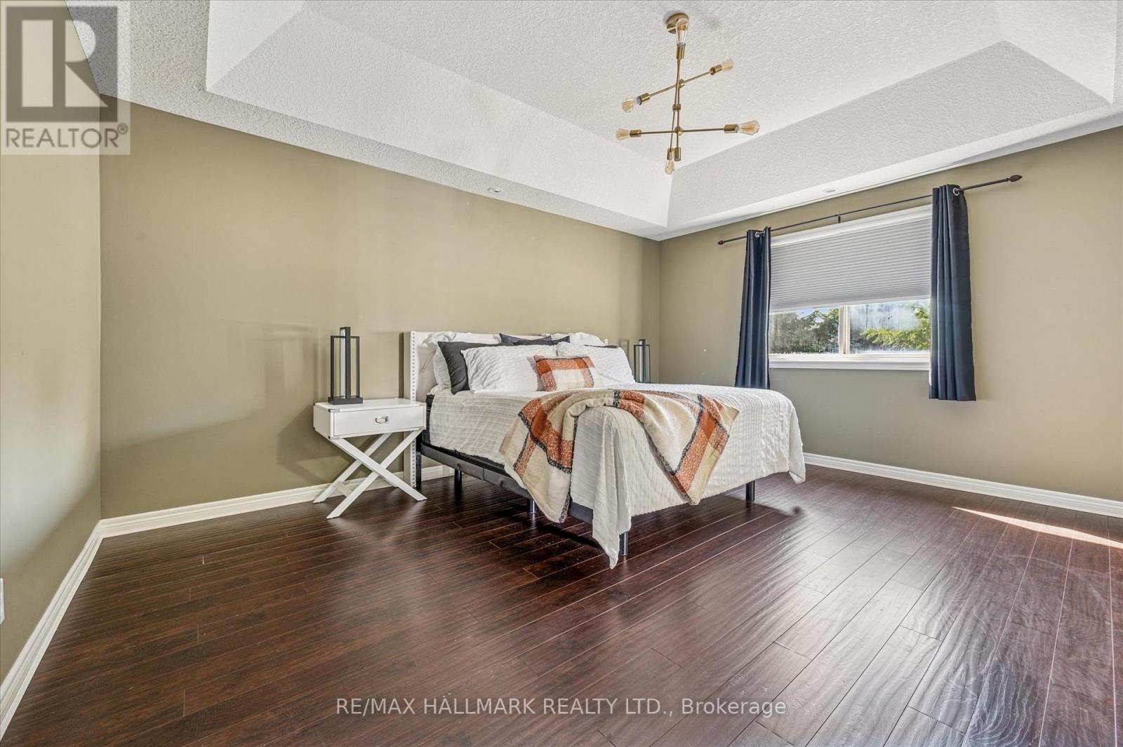 503 Brigantine Drive, Waterloo, Ontario  N2K 4B7 - Photo 22 - X12436071